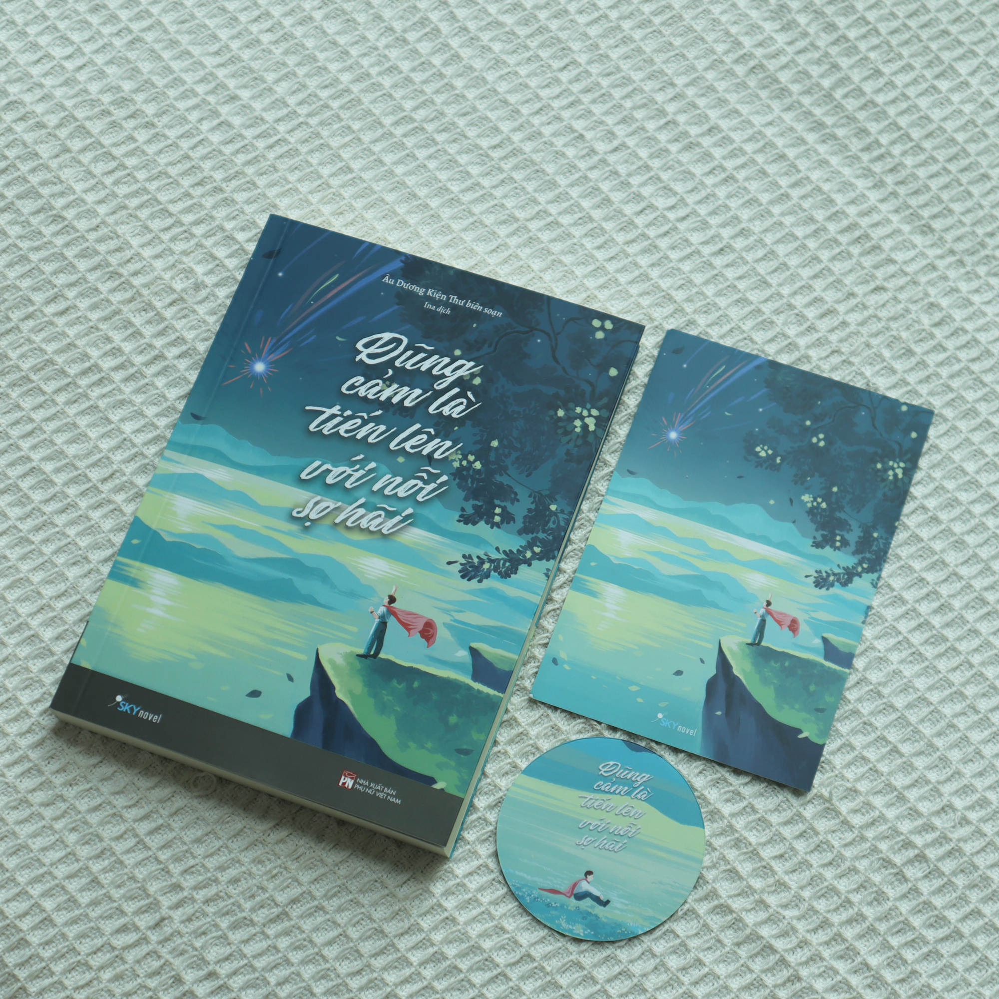 dũng cảm là tiến lên với nỗi sợ hãi - tặng kèm bookmark + postcard - Ảnh 5
