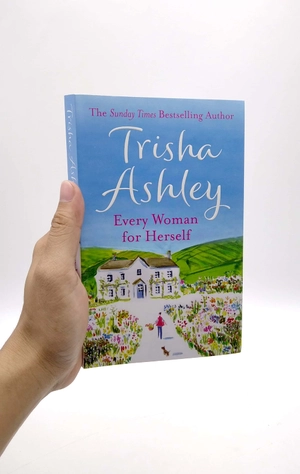 every woman for herself - Ảnh 7