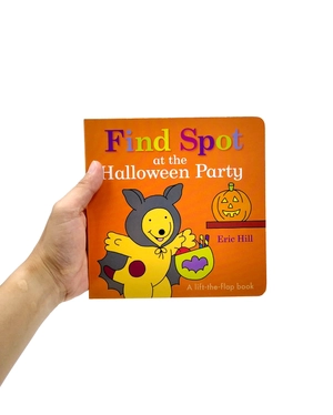 find spot at the halloween party: a lift-the-flap book - Ảnh 7