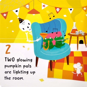 five spooky friends: a count & slide book - Ảnh 5