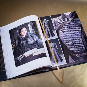 game of thrones: the costumes: the official costume design book of season 1 to season 8 - Ảnh 7