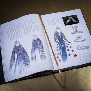 game of thrones: the costumes: the official costume design book of season 1 to season 8 - Ảnh 8