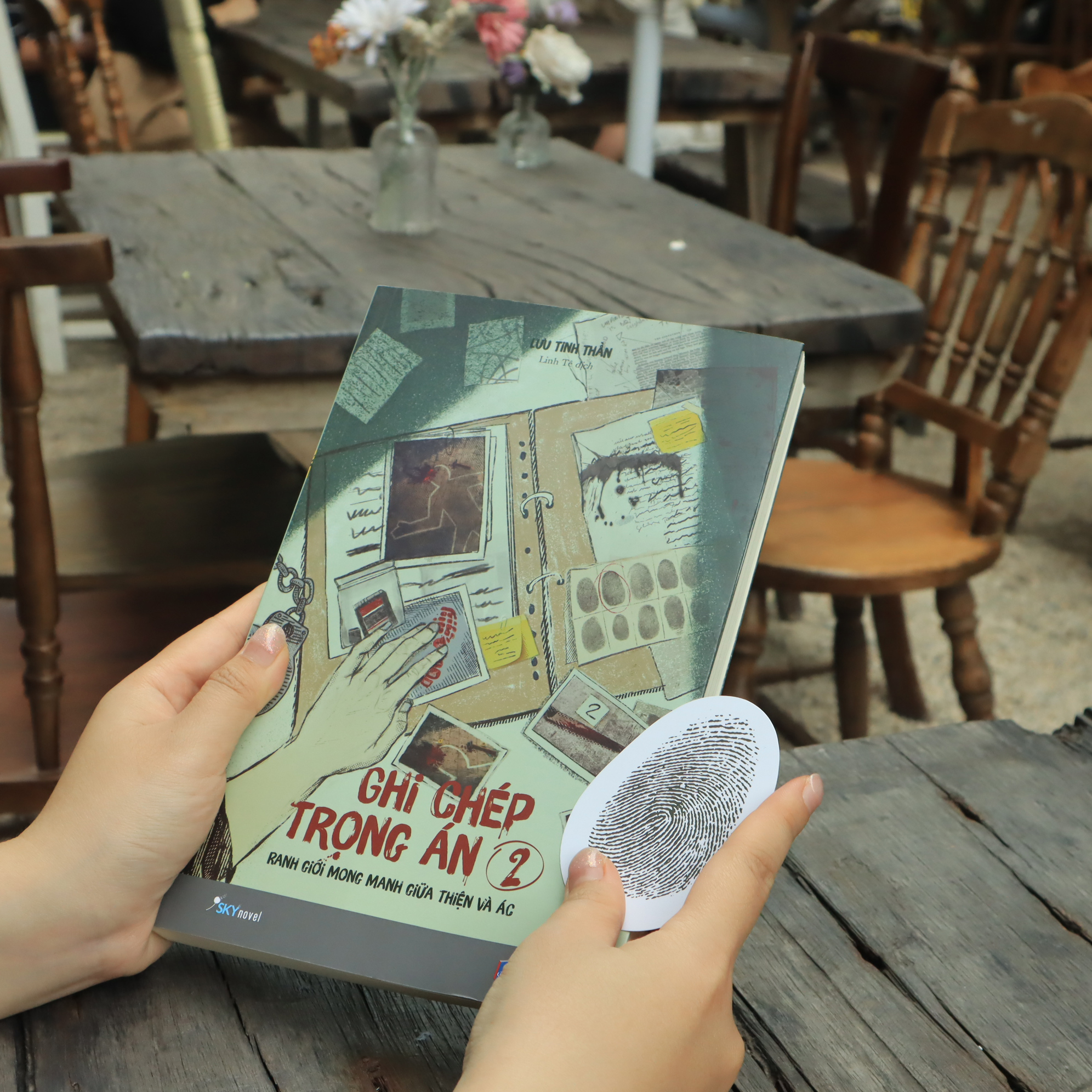 ghi chép trọng án - tập 2 - ranh giới mong manh giữa thiện và ác - tặng kèm bookmark + postcard - Ảnh 5