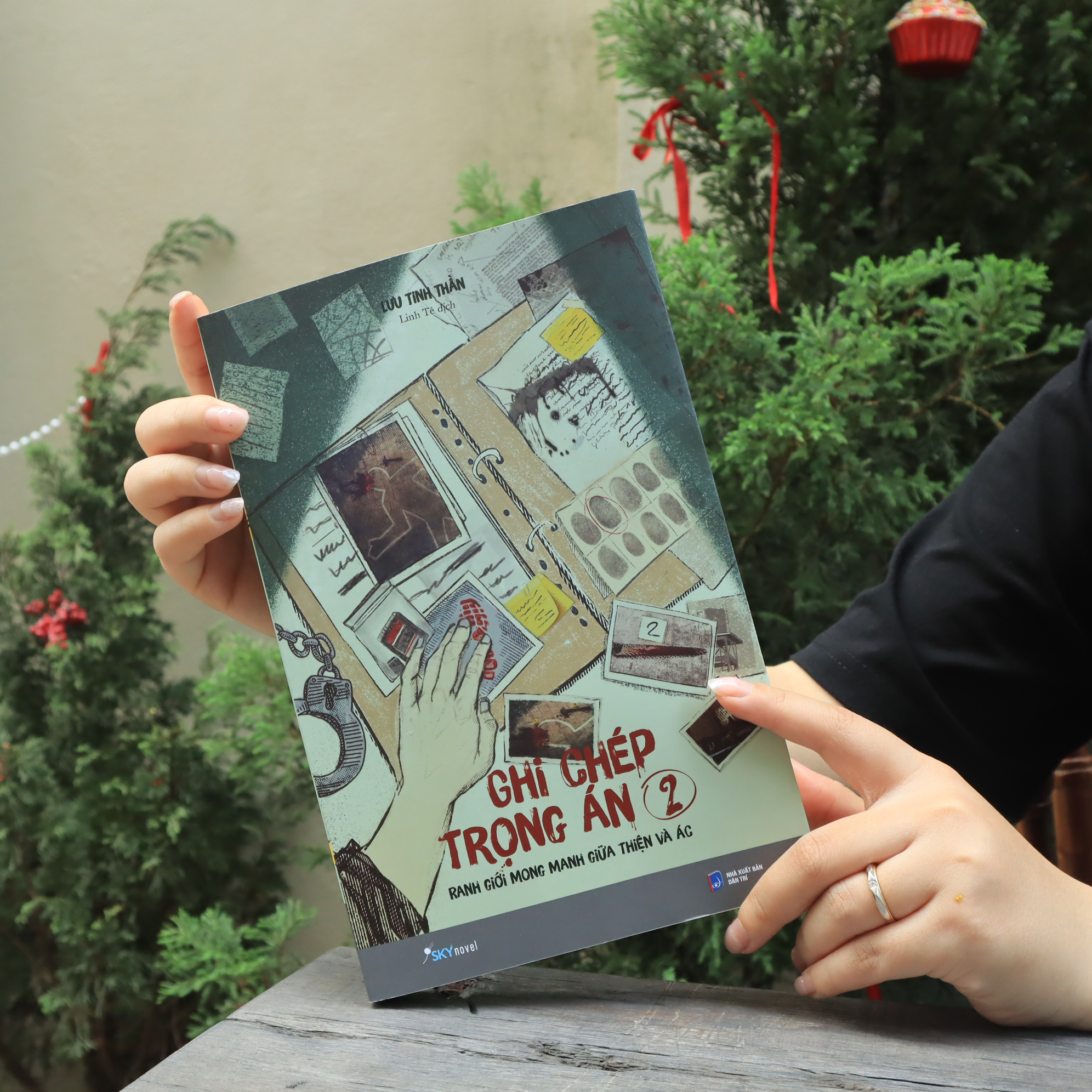 ghi chép trọng án - tập 2 - ranh giới mong manh giữa thiện và ác - tặng kèm bookmark + postcard - Ảnh 6