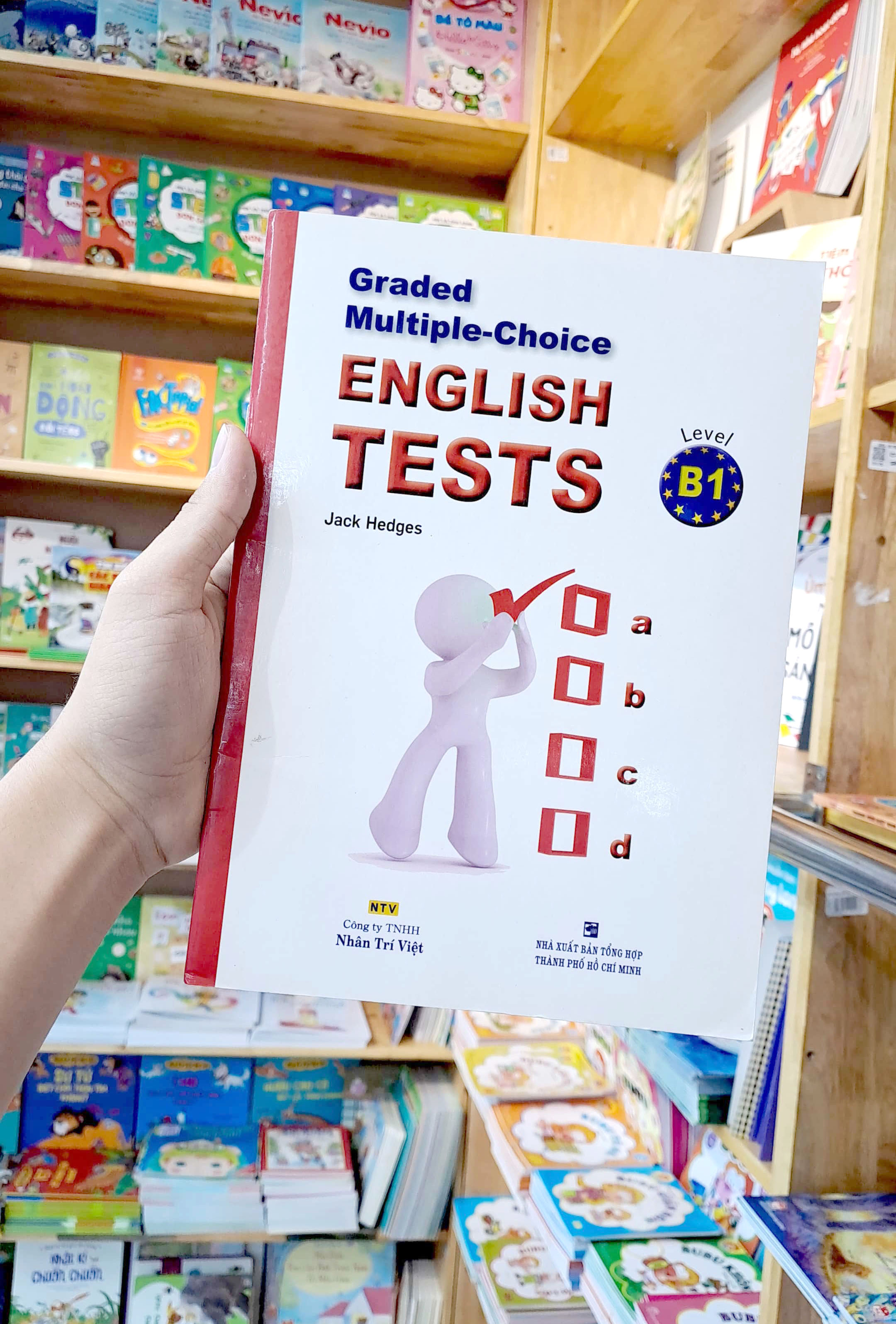graded multiple - choice english test level b1( không cd) - Ảnh 9