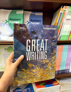 great writing foundations: student book with online workbook 5th edition - Ảnh 10