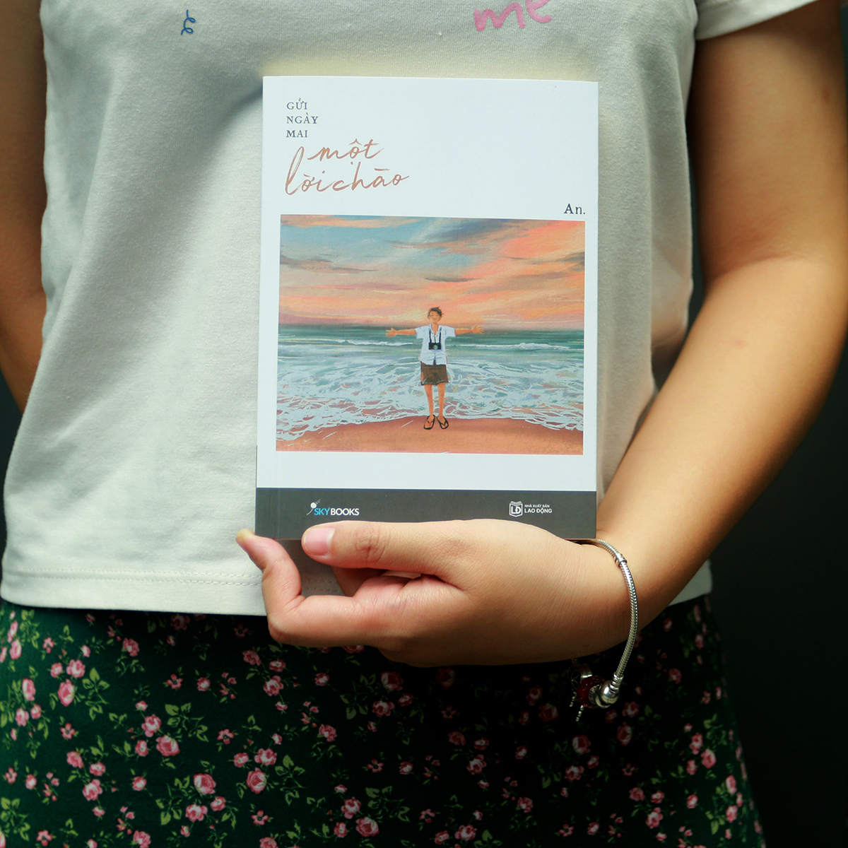 gửi ngày mai một lời chào - Ảnh 4