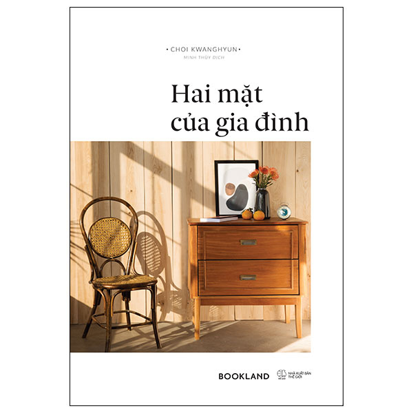 Hai Mặt Của Gia Đình (Tái Bản 2025)