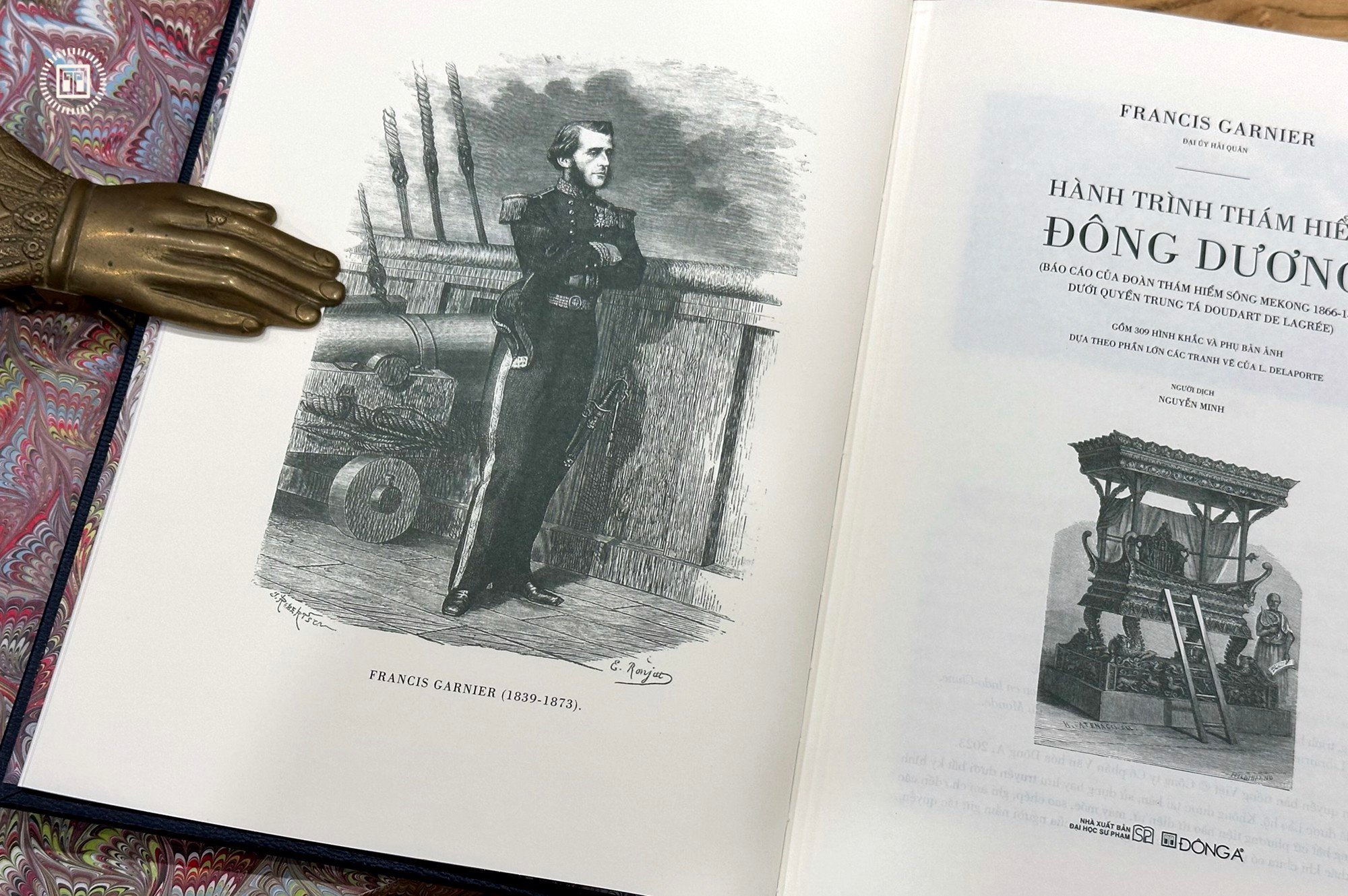 hành trình thám hiểm đông dương - ấn bản giới hạn - bìa da - màu xanh - Ảnh 4