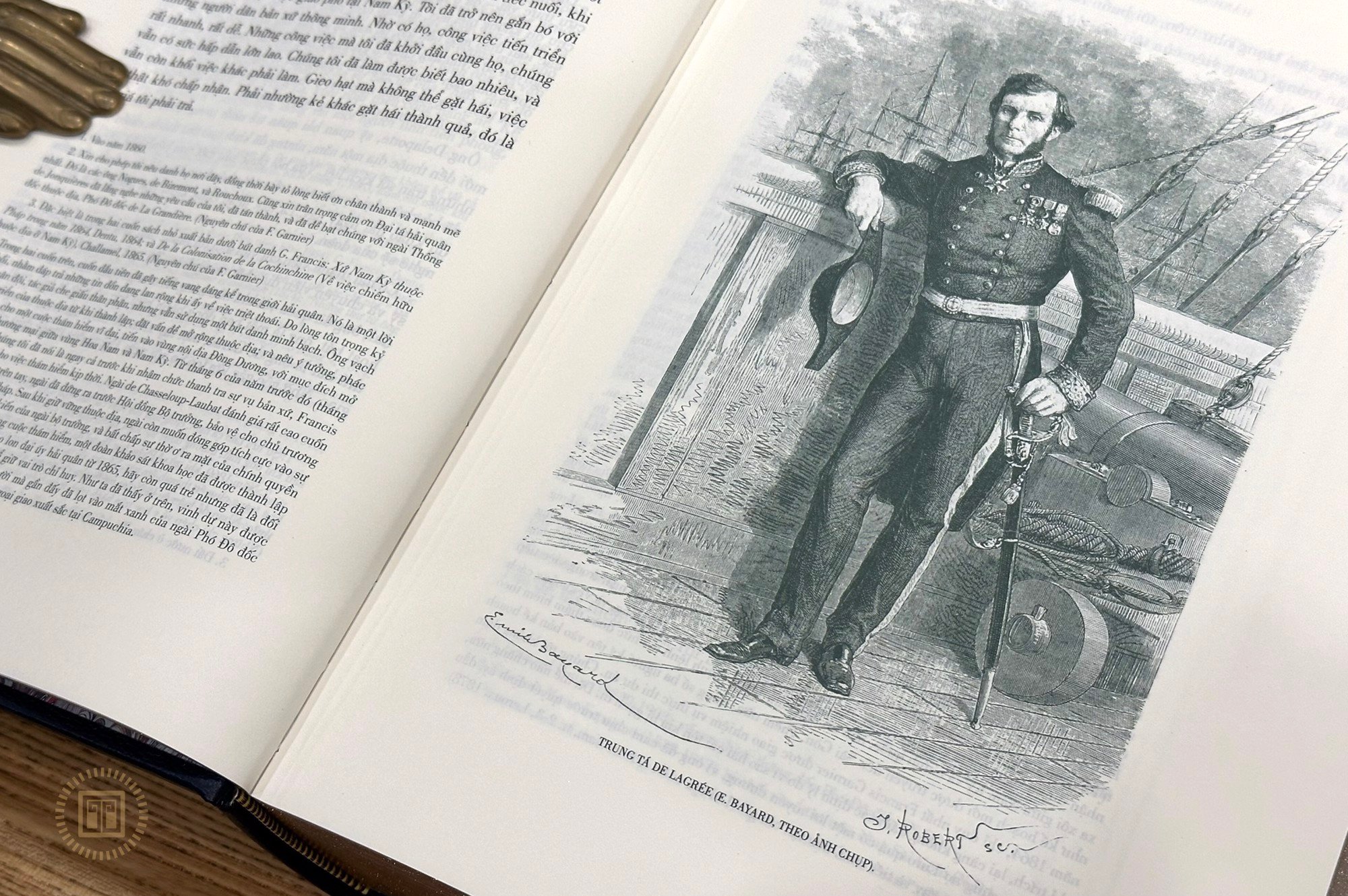 hành trình thám hiểm đông dương - ấn bản giới hạn - bìa da - màu xanh - Ảnh 9