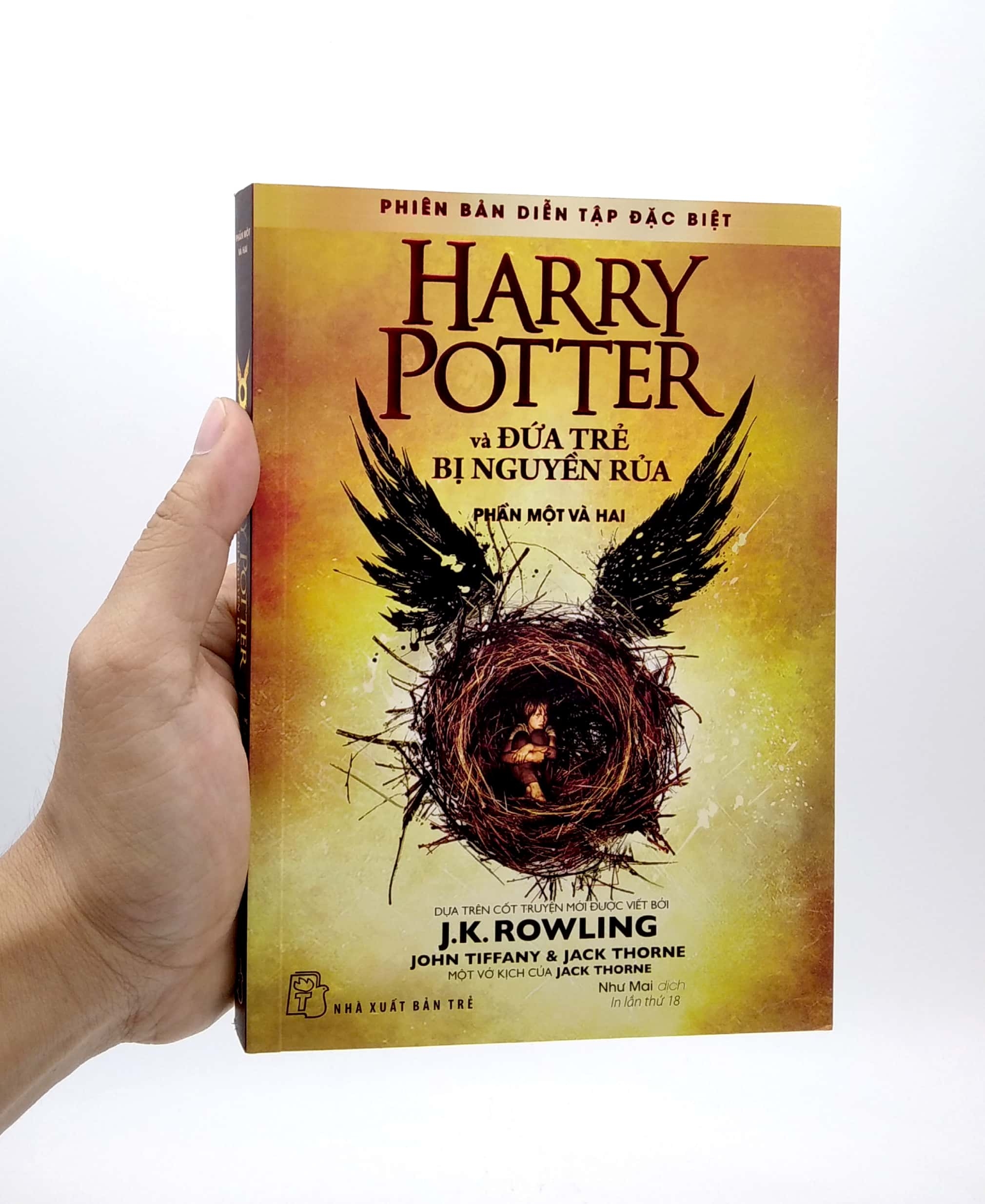 harry potter và đứa trẻ bị nguyền rủa: phần một và hai (tái bản) - Ảnh 7