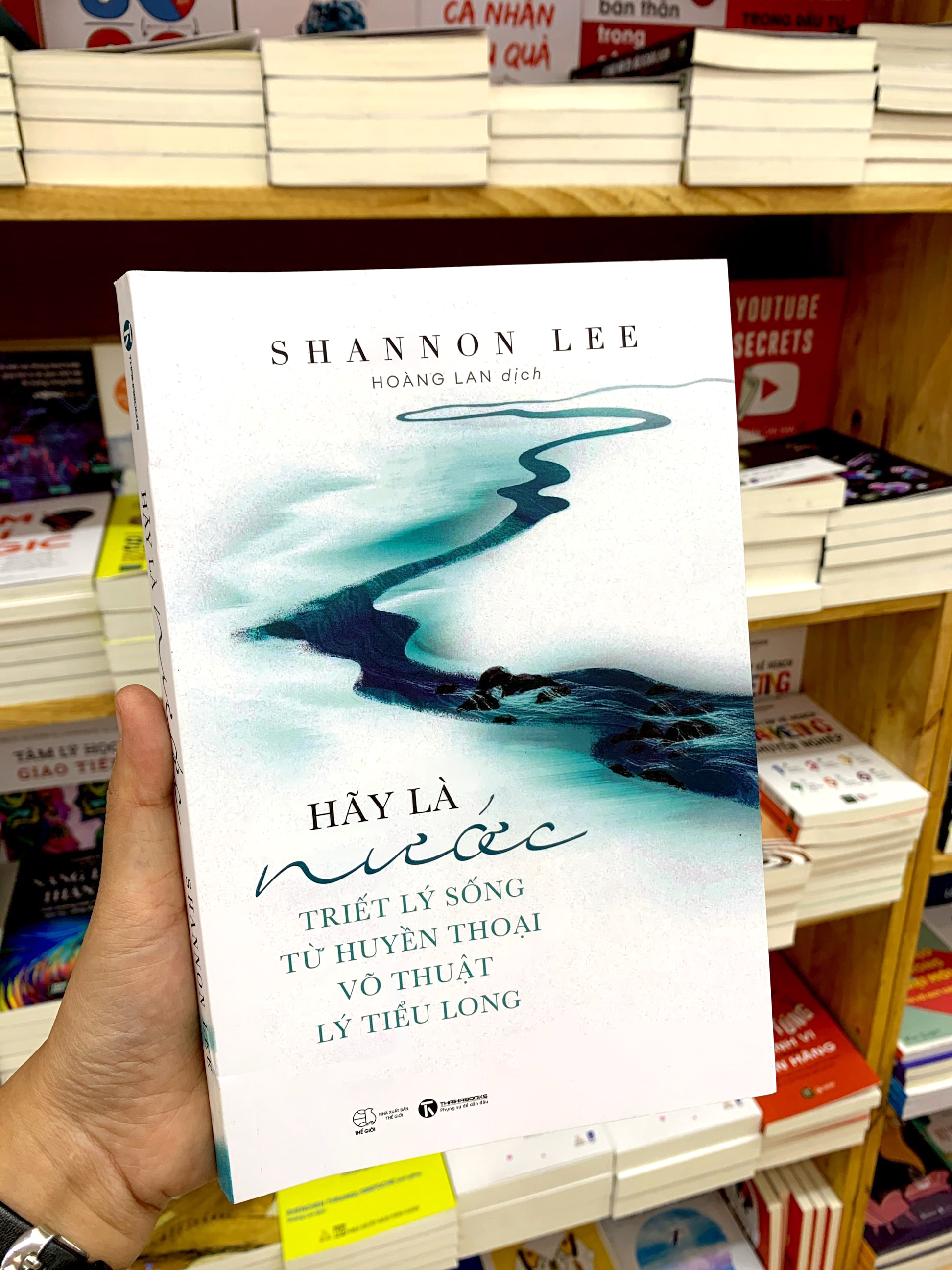 hãy là nước: triết lý sống từ huyền thoại võ thuật lý tiểu long - Ảnh 11