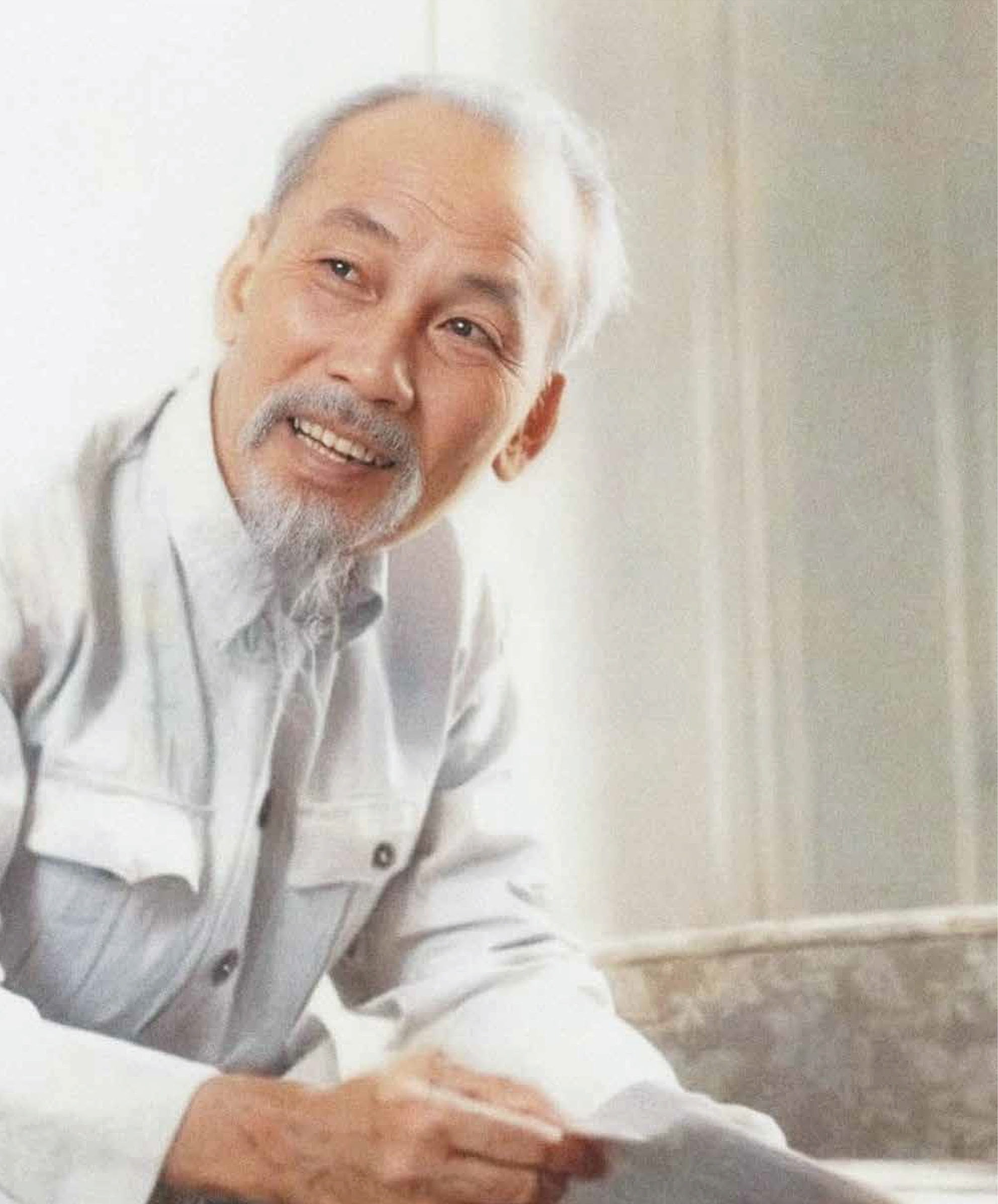 Hồ Chí Minh - Tiểu Sử Bằng Hình - Bìa Cứng - Tặng Kèm 1 Bookmark + 4 Postcard - Ảnh 17