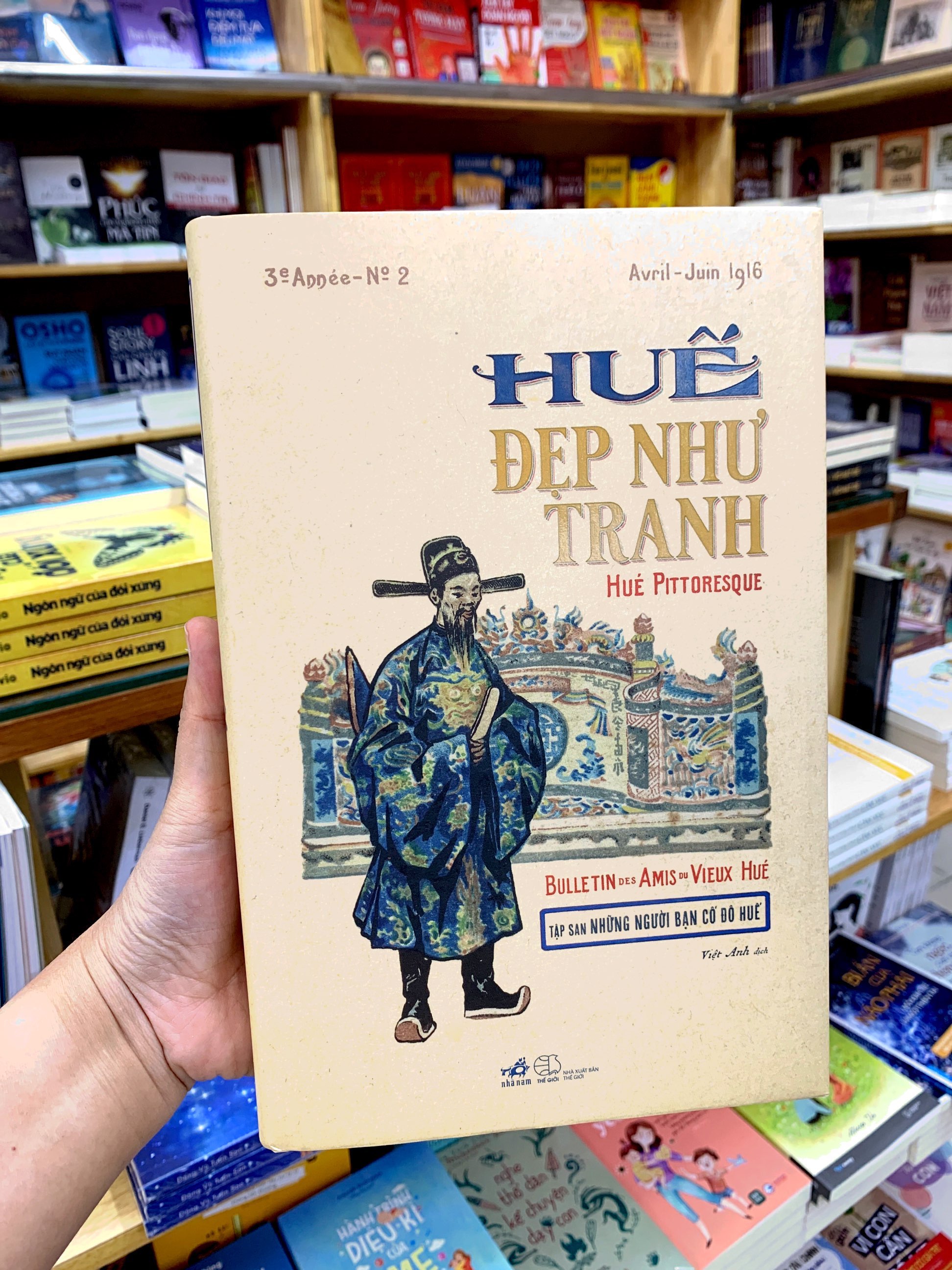 huế đẹp như tranh - hué pittoresque - bìa cứng - Ảnh 9