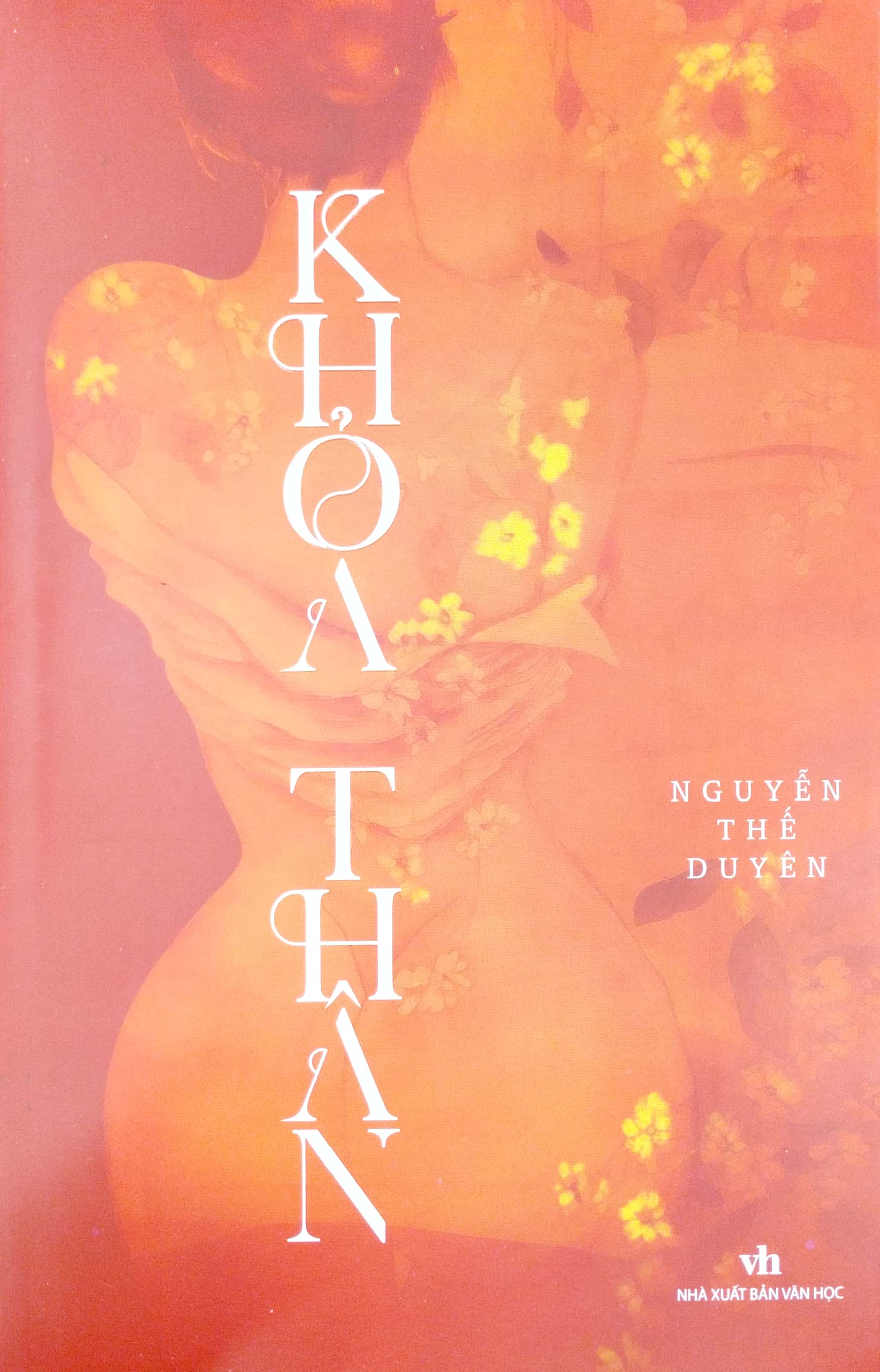 khỏa thân - Ảnh 2