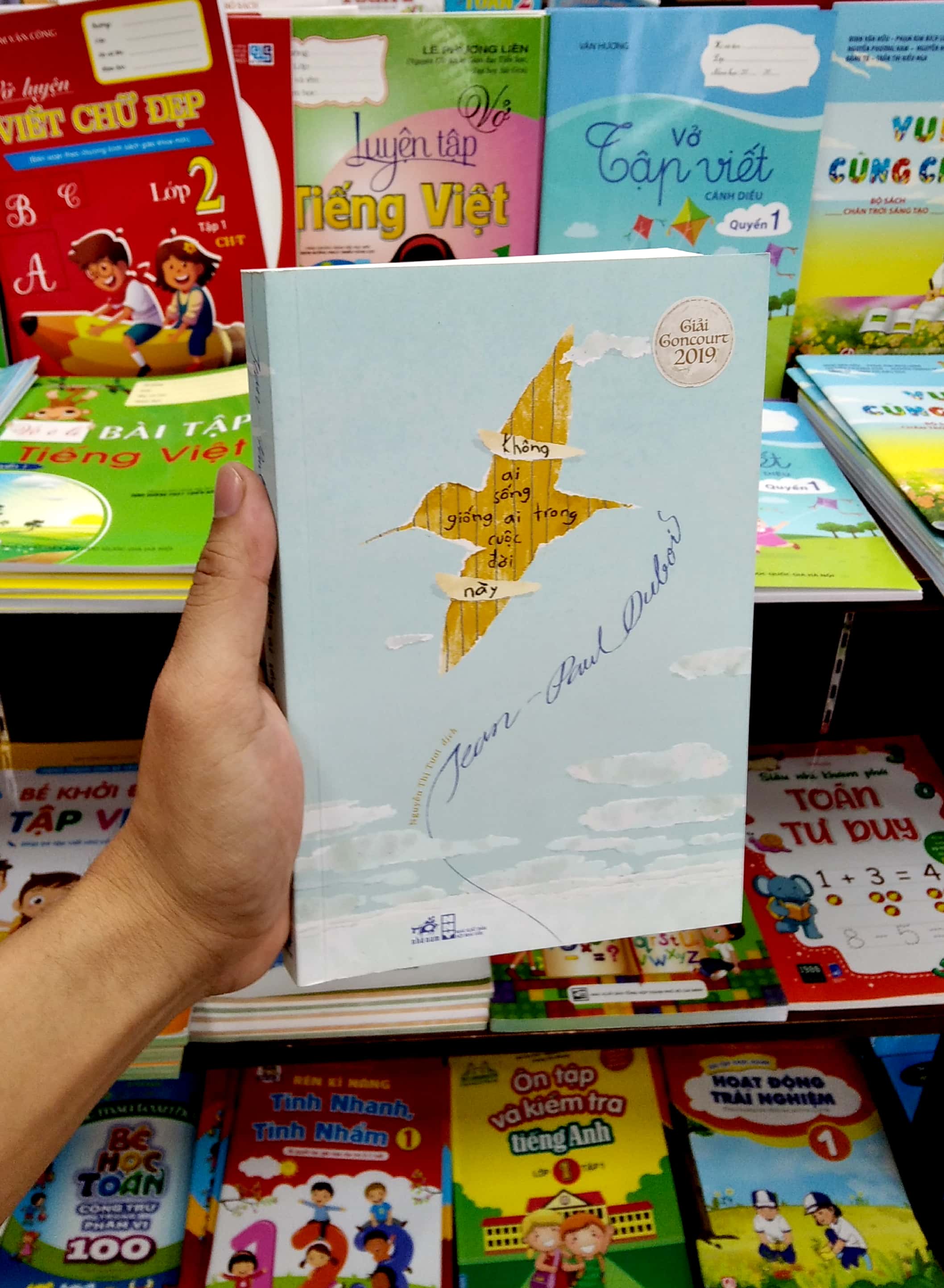 không ai sống giống ai trong cuộc đời này - Ảnh 7