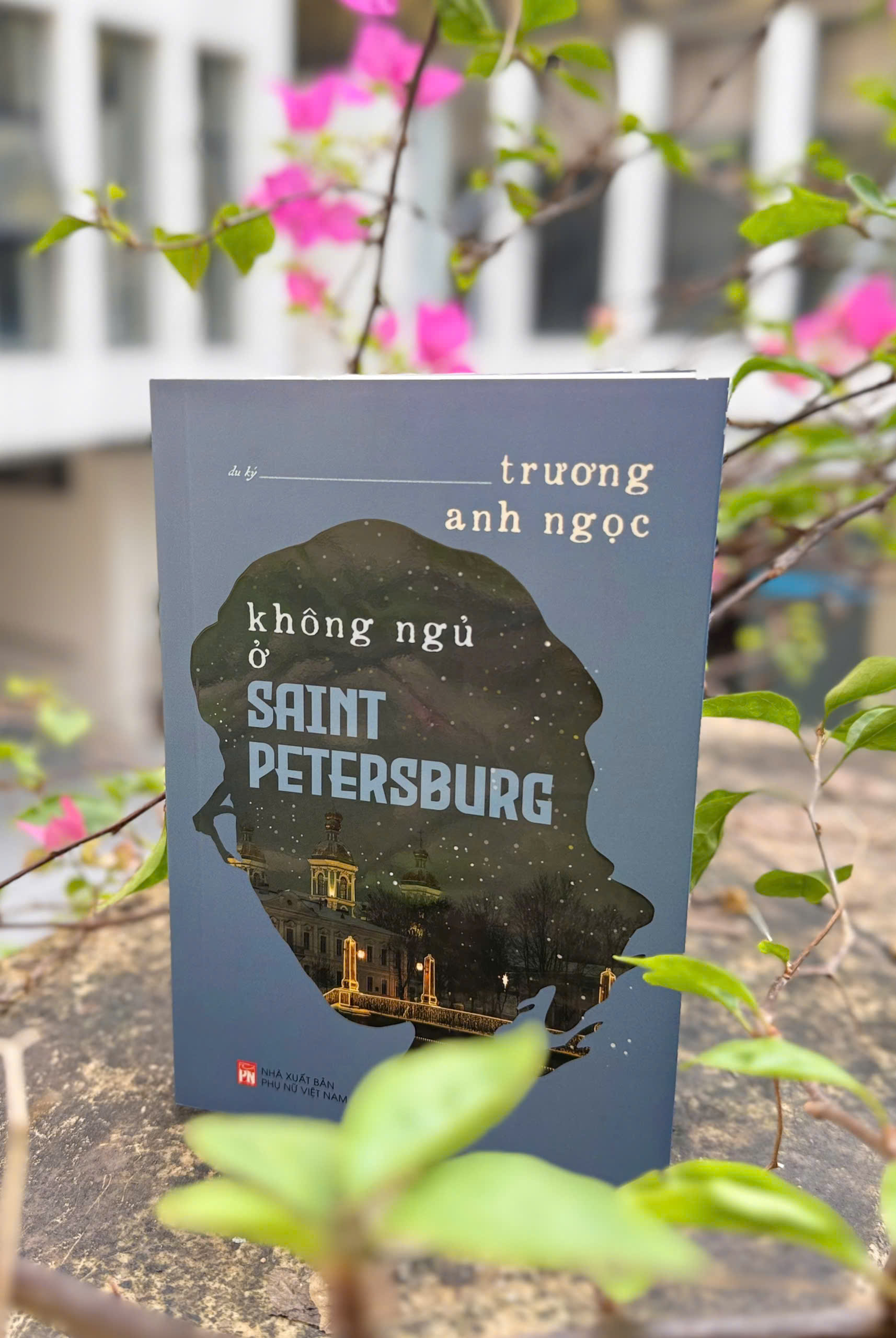 Không Ngủ Ở Saint Petersburg - Ảnh 4