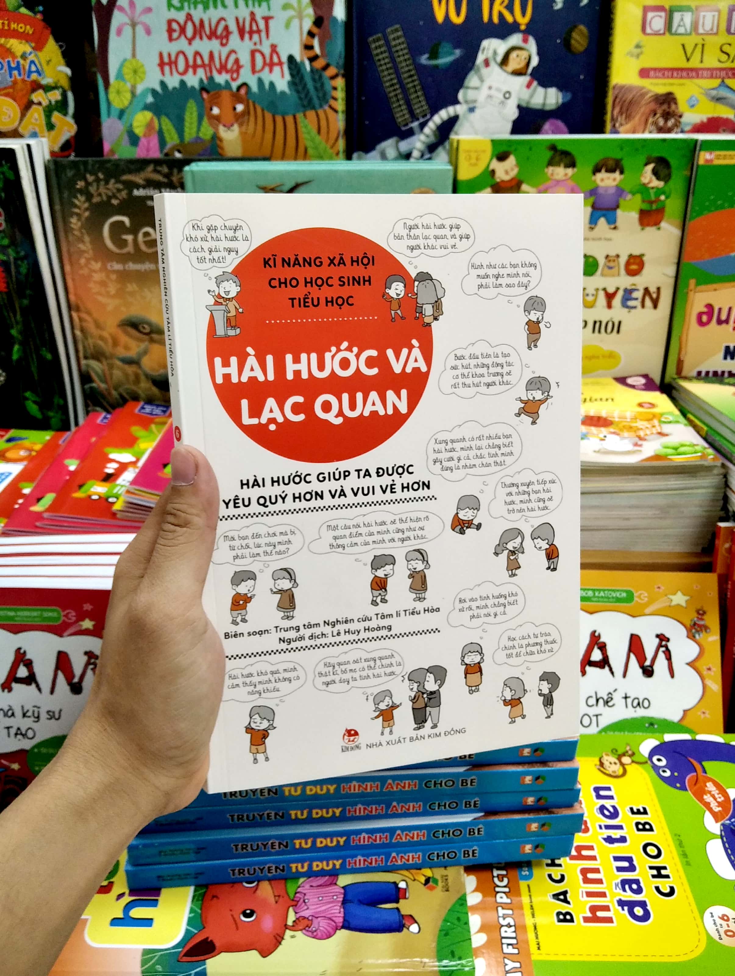 kĩ năng xã hội cho học sinh tiểu học - hài hước và lạc quan - Ảnh 2