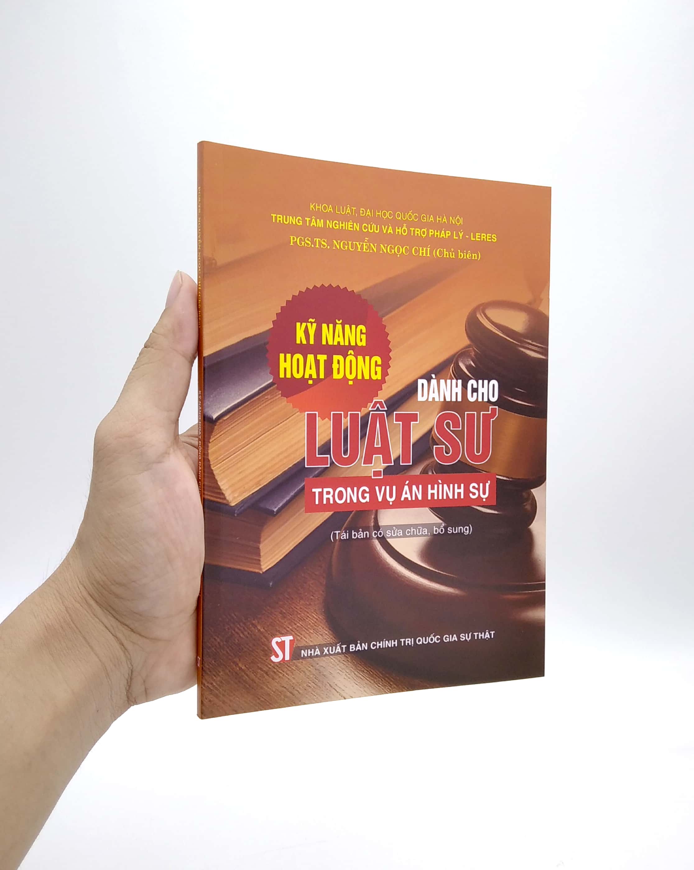 kỹ năng hoạt động dành cho luật sư trong vụ án hình sự (tái bản) - Ảnh 7