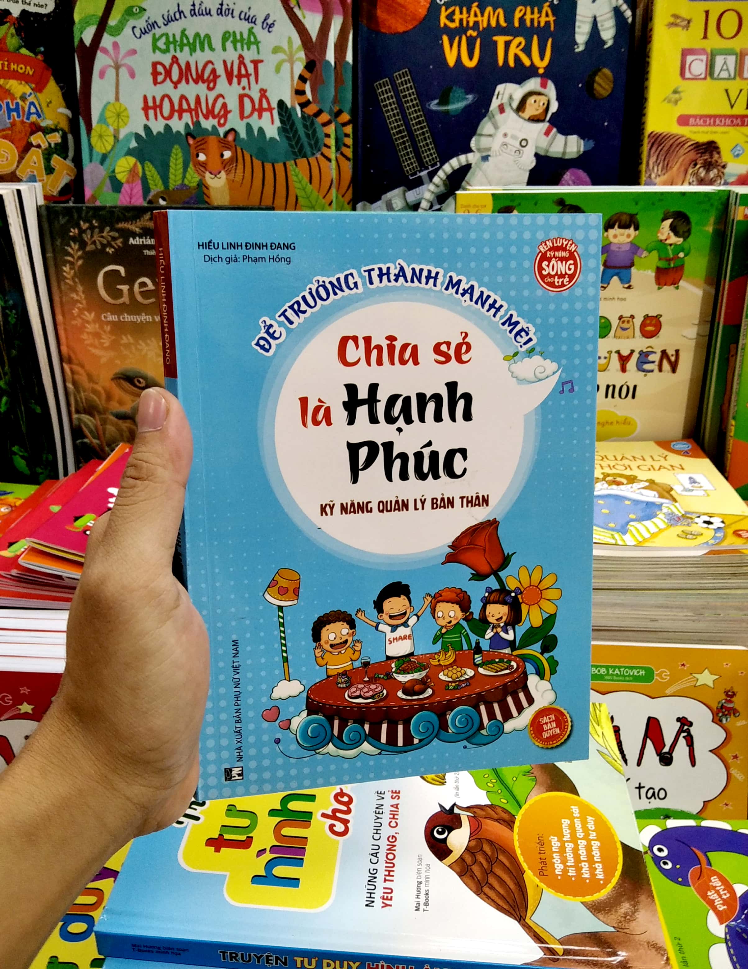 kỹ năng quản lý bản thân - chia sẻ là hạnh phúc - Ảnh 7