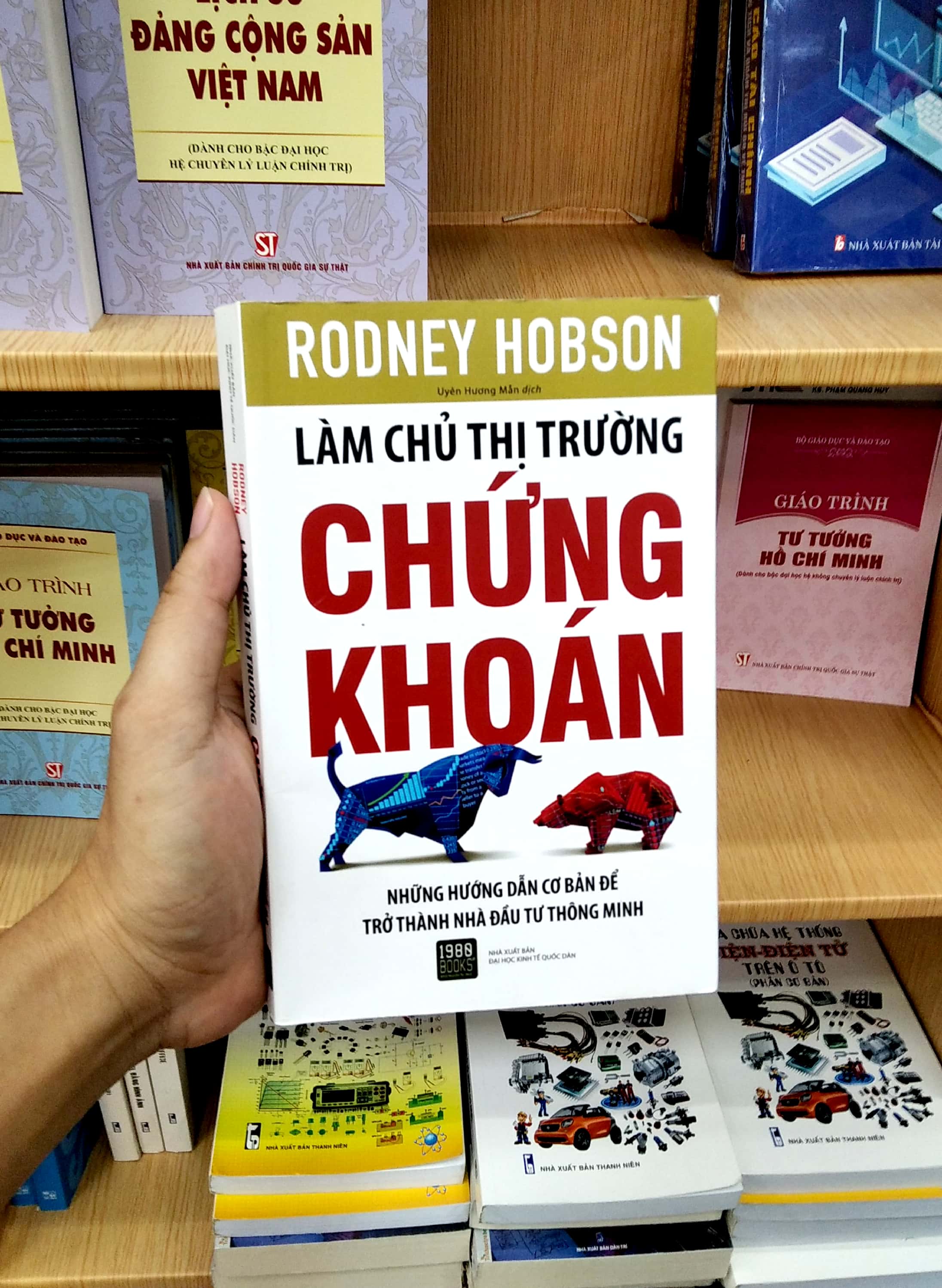 làm chủ thị trường chứng khoán - Ảnh 2