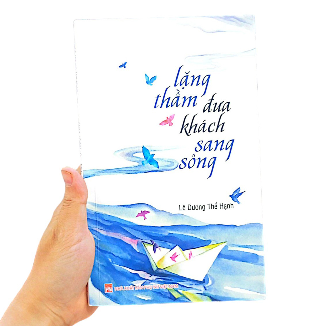 lặng thầm đưa khách sang sông - Ảnh 13