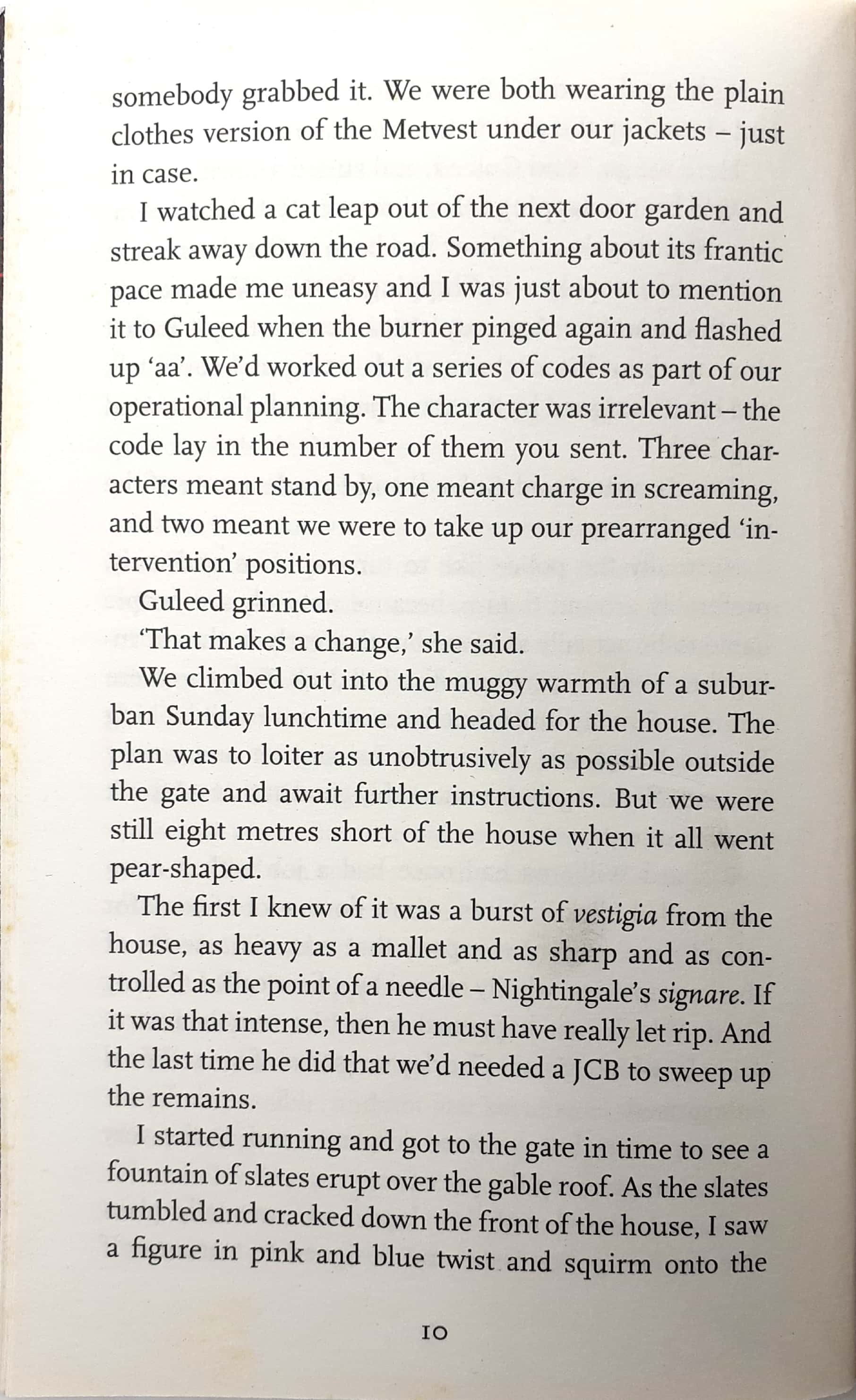 lies sleeping - Ảnh 8