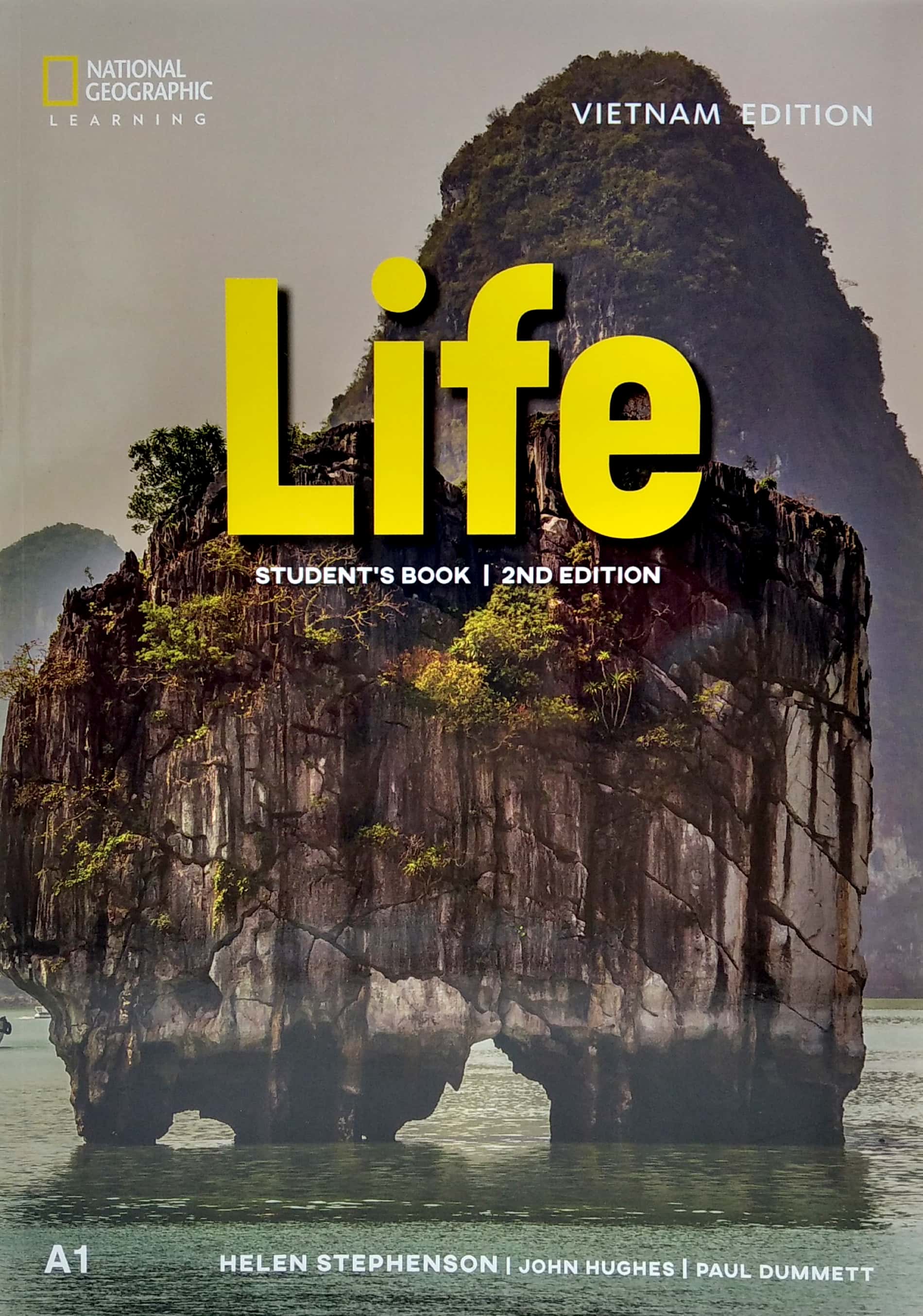 life bre a1: student book with web app code and online workbook 2nd edition - Ảnh 2