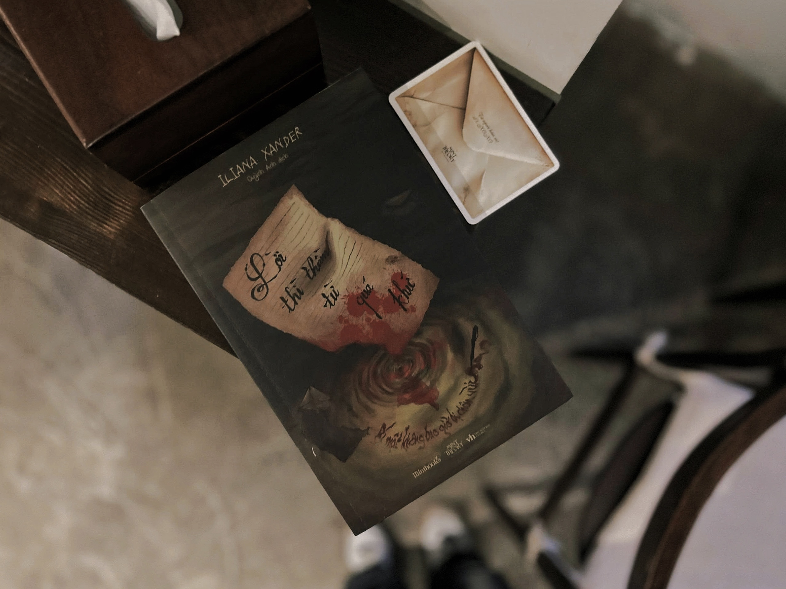 Lời Thì Thầm Từ Quá Khứ - Ảnh 4