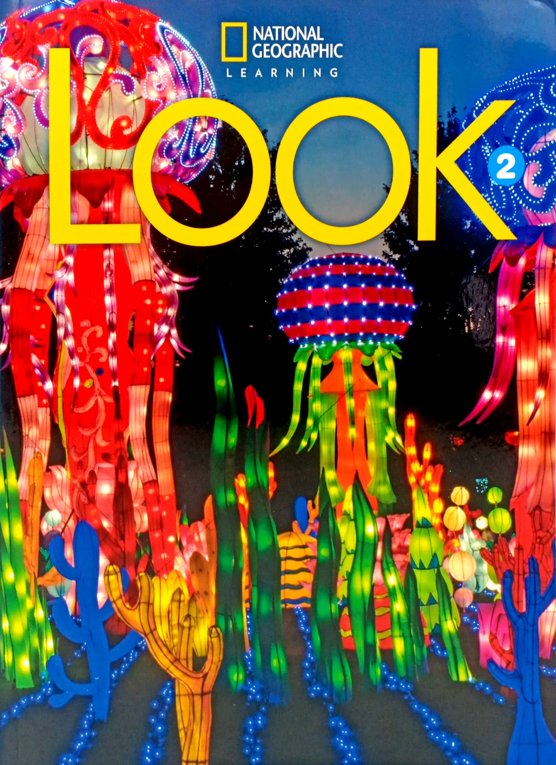 look 2 (look, american english) - student book - Ảnh 2