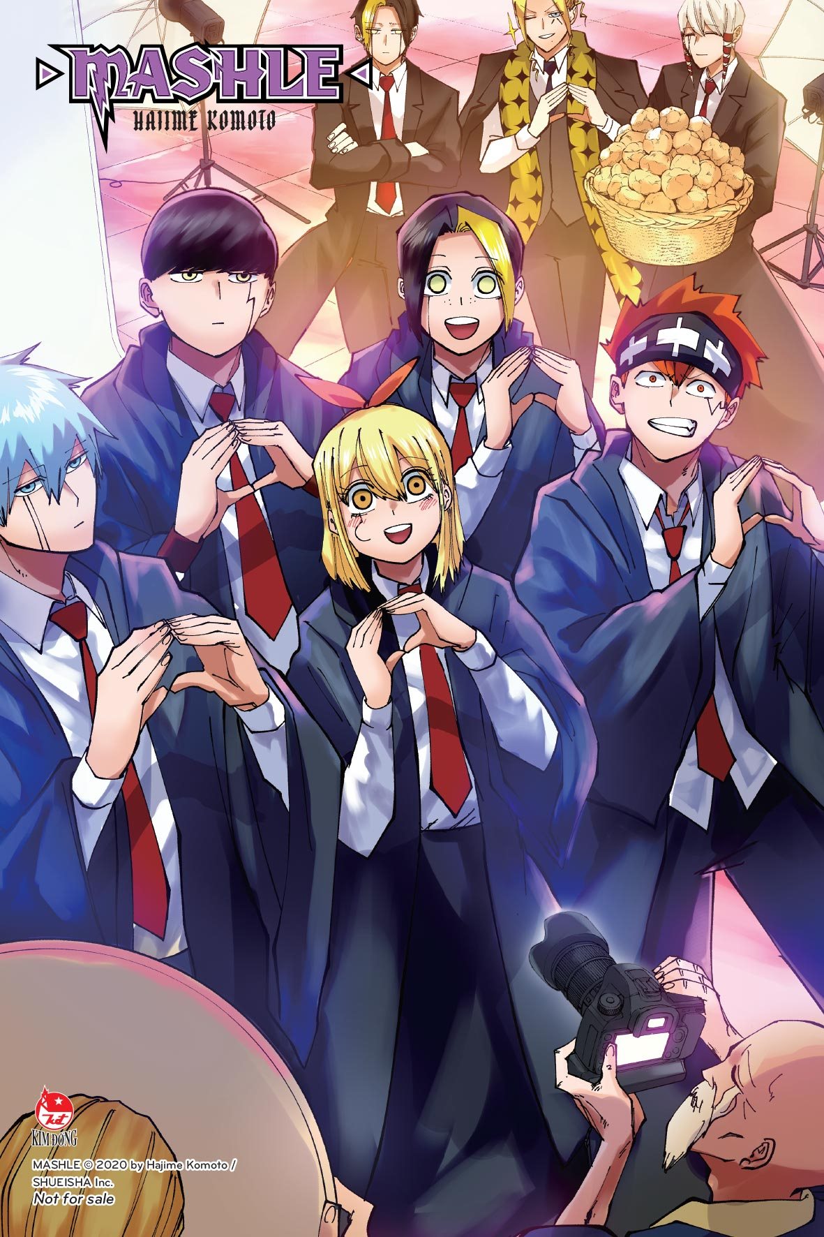 MASHLE - Tap 18 - Mash Burnedead Va Hanh Phuc Dai Lau - Tang Kem Postcard + Poster - Ảnh 4