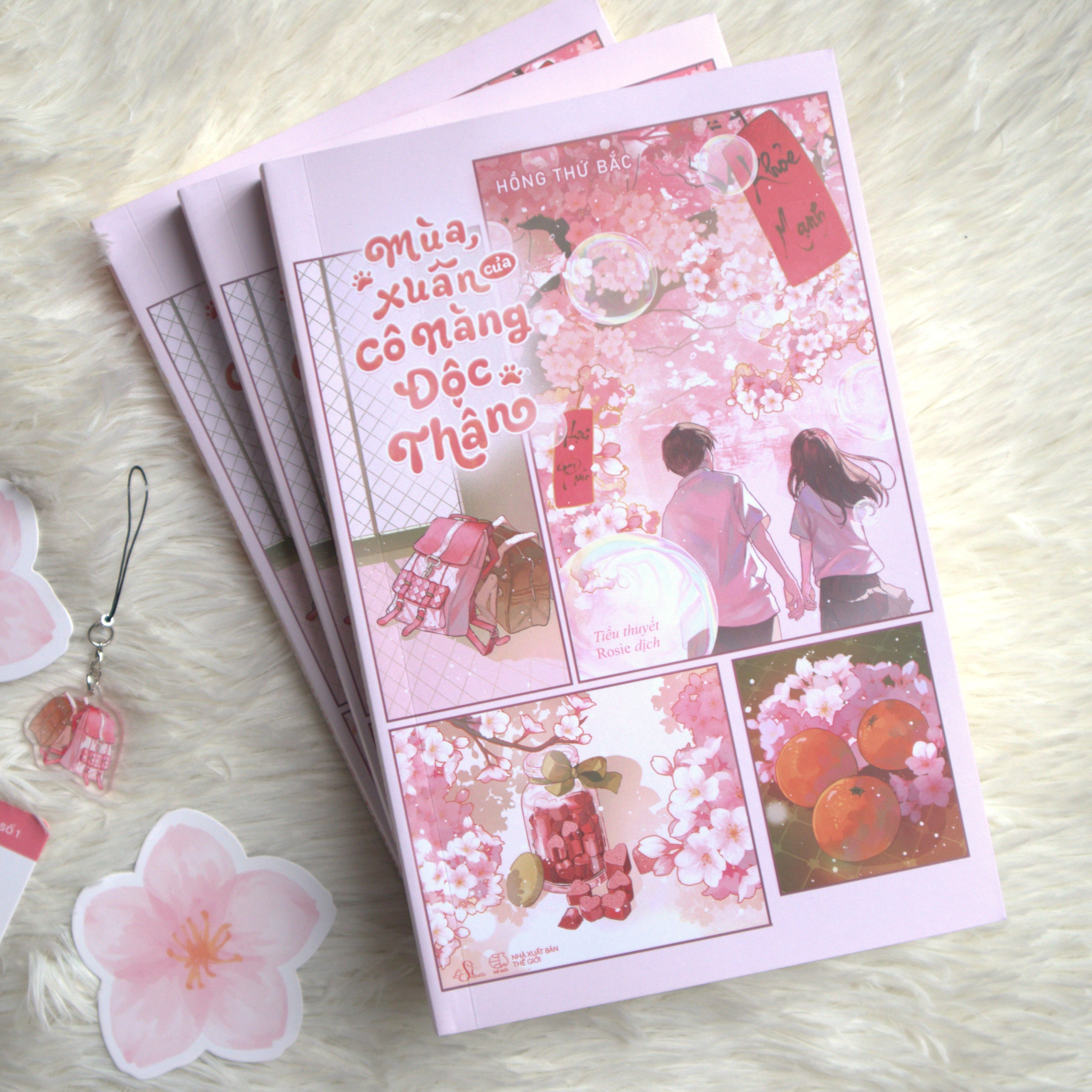 Mùa Xuân Của Cô Nàng Độc Thân - Bản Đặc Biệt - Tặng Kèm 1 Bookmark Bồi Cứng Có Chữ Ký Tác Giả + 2 Thẻ Học Sinh Bồi Cứng Art Độc Quyền + Dây Móc Điện Thoại - Ảnh 7