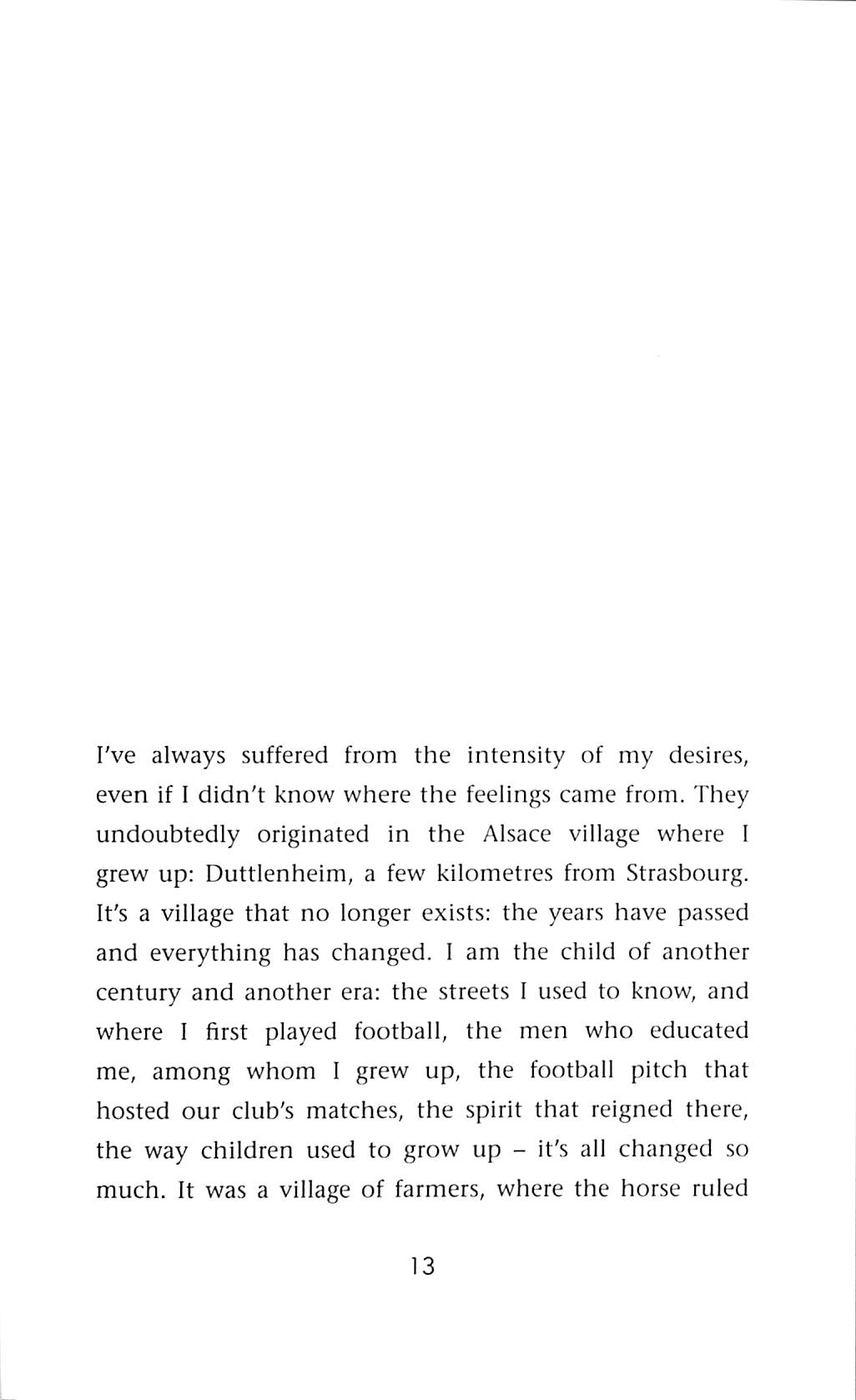 my life in red and white - Ảnh 5