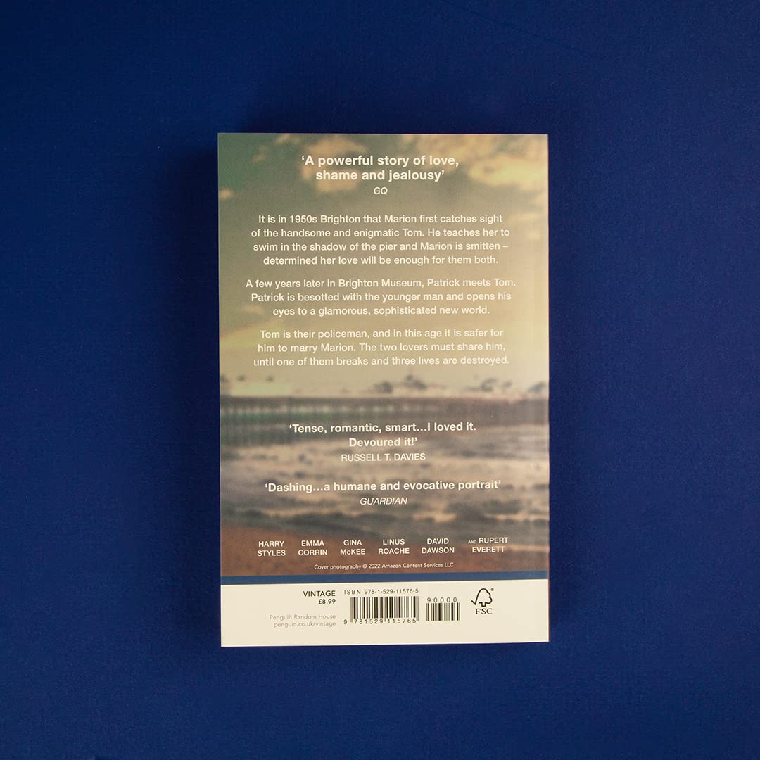 my policeman: now a major film starring harry styles - Ảnh 12