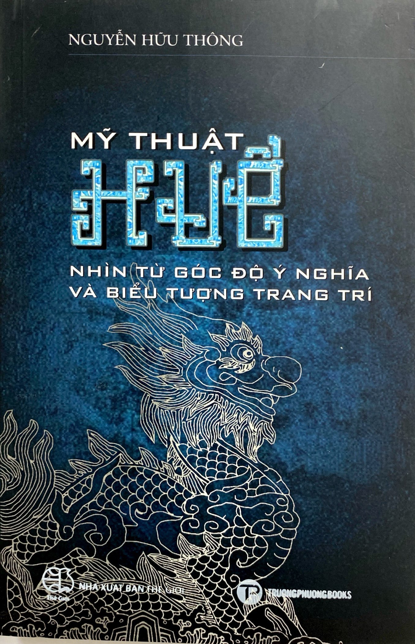 mỹ thuật huế - nhìn từ góc độ ý nghĩa và biểu tượng trang trí - Ảnh 2