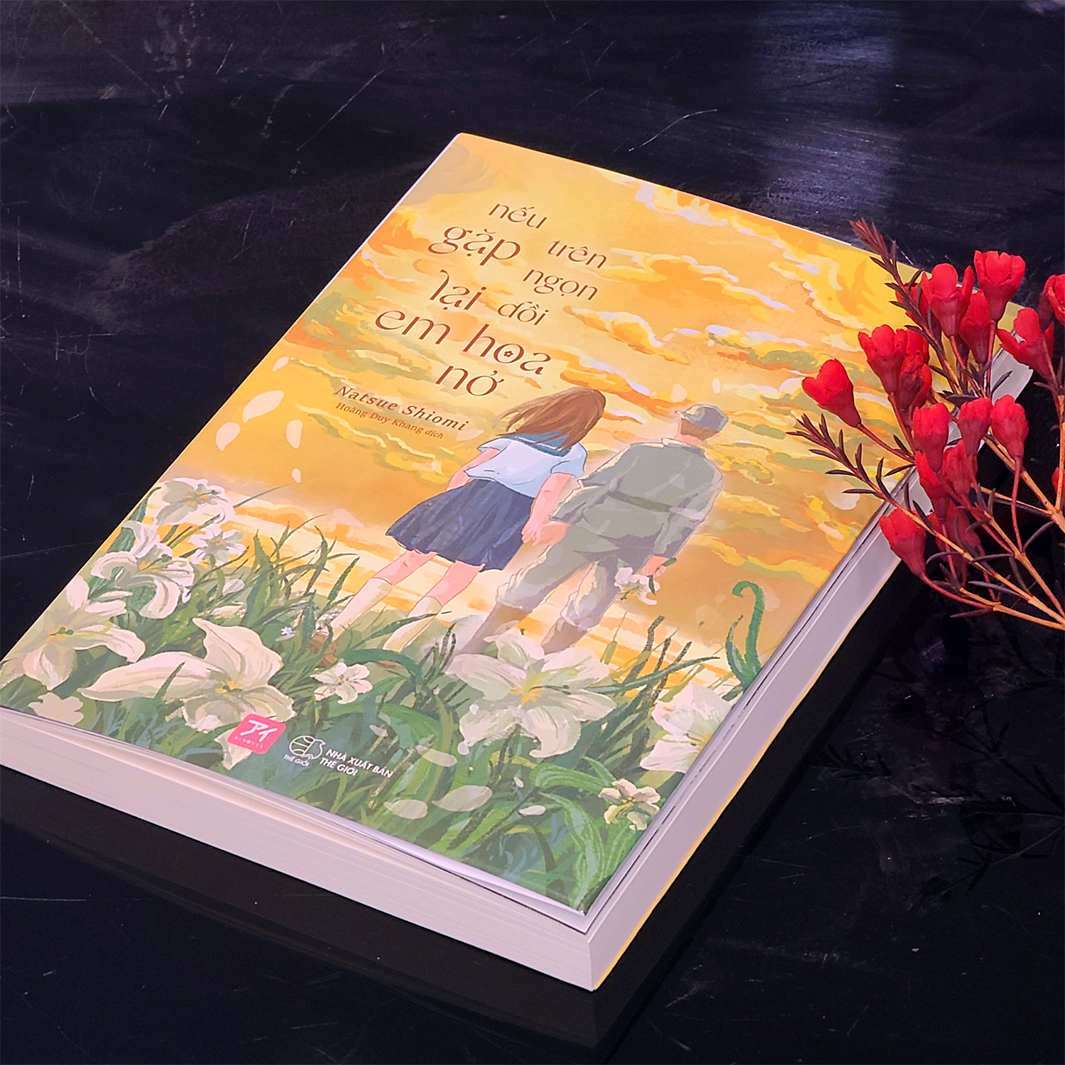 nếu gặp lại em trên ngọn đồi hoa nở - tặng kèm bookmark - Ảnh 5