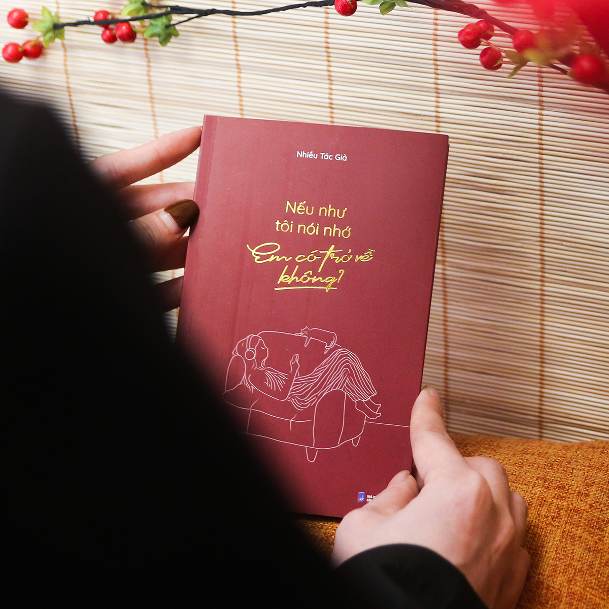 nếu như tôi nói nhớ, em có trở về không? - tặng kèm bookmark + postcard - Ảnh 3