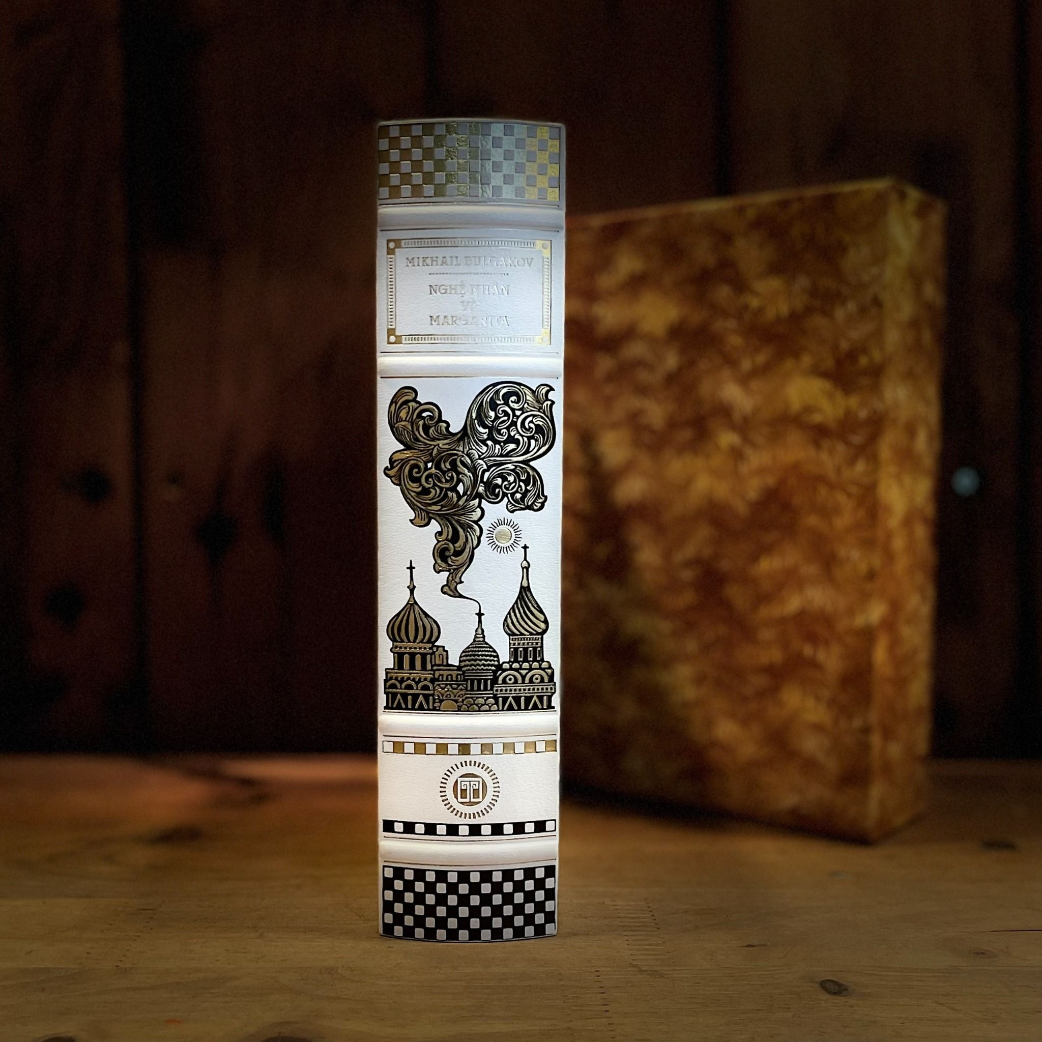 nghệ nhân và margarita - ấn bản giới hạn - dương bản - bìa da - Ảnh 3