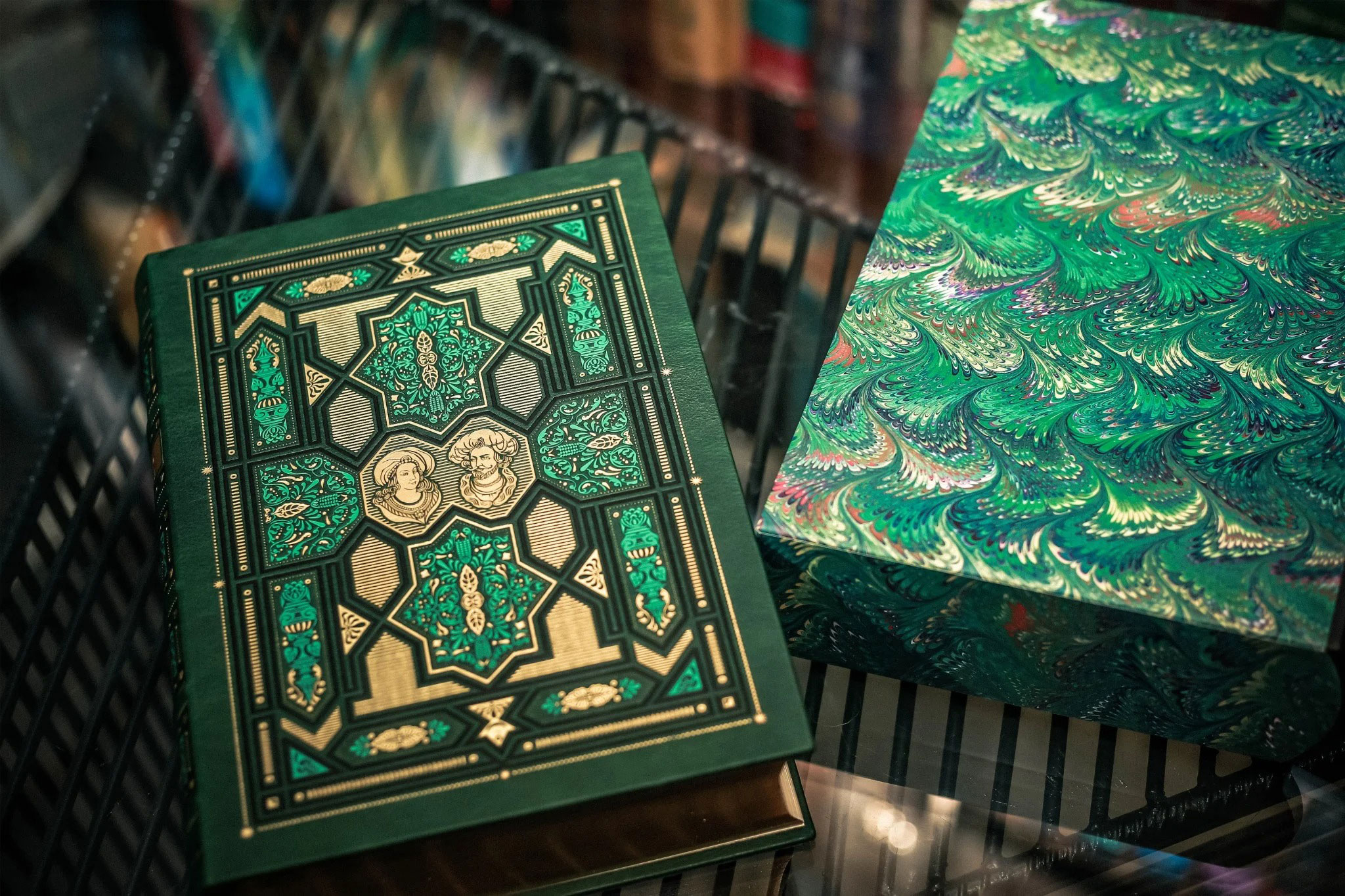 nghìn lẻ một đêm - ấn bản giới hạn - bìa da - Ảnh 3