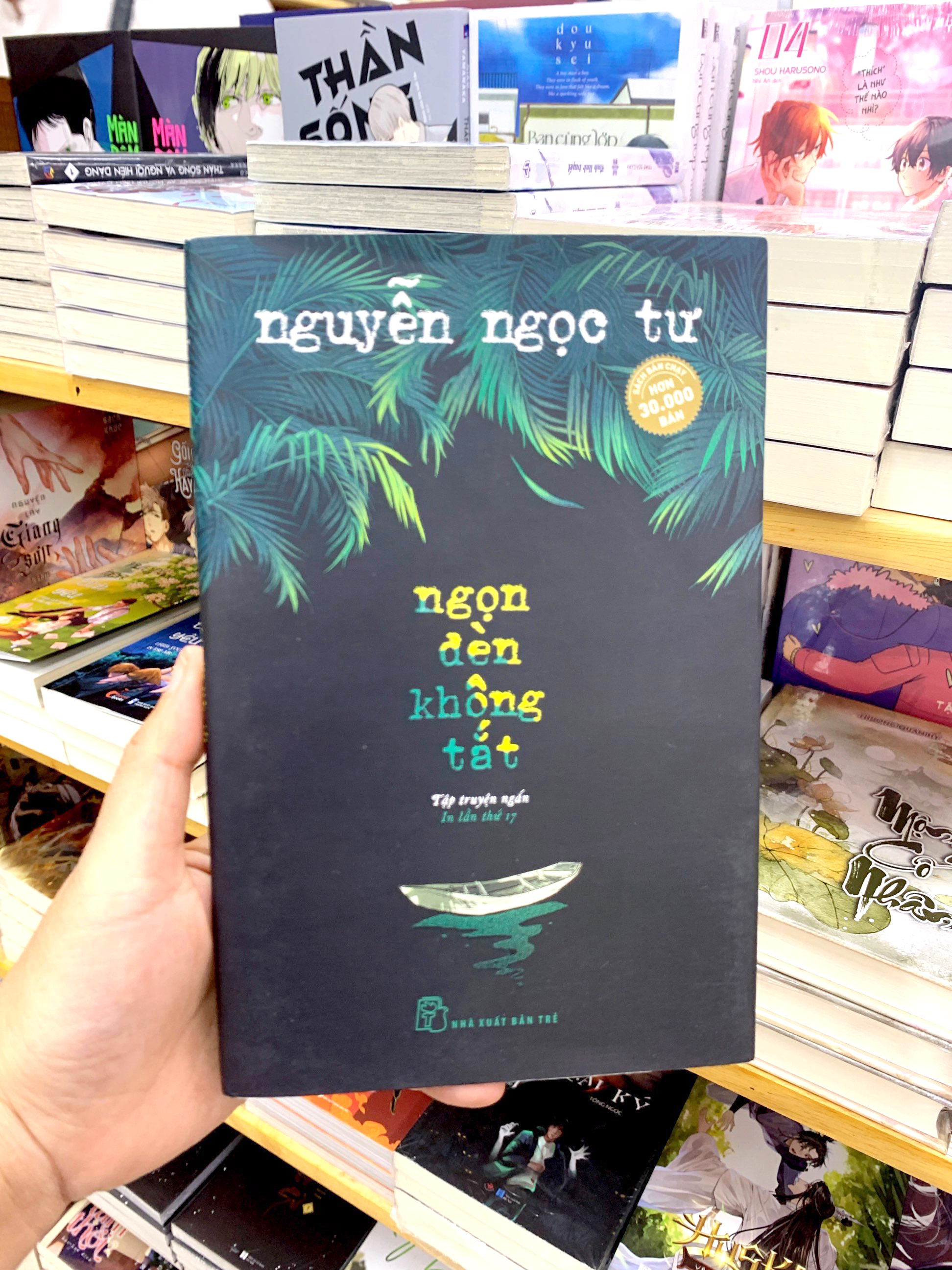 ngọn đèn không tắt (tái bản 2021) - Ảnh 8