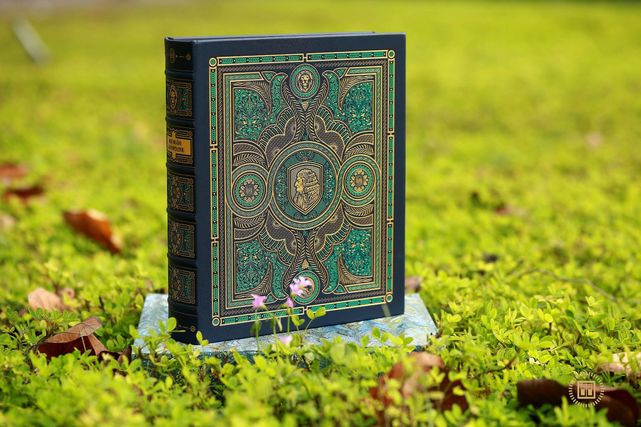 ngụ ngôn la fontaine - ấn bản giới hạn - bìa da - Ảnh 3