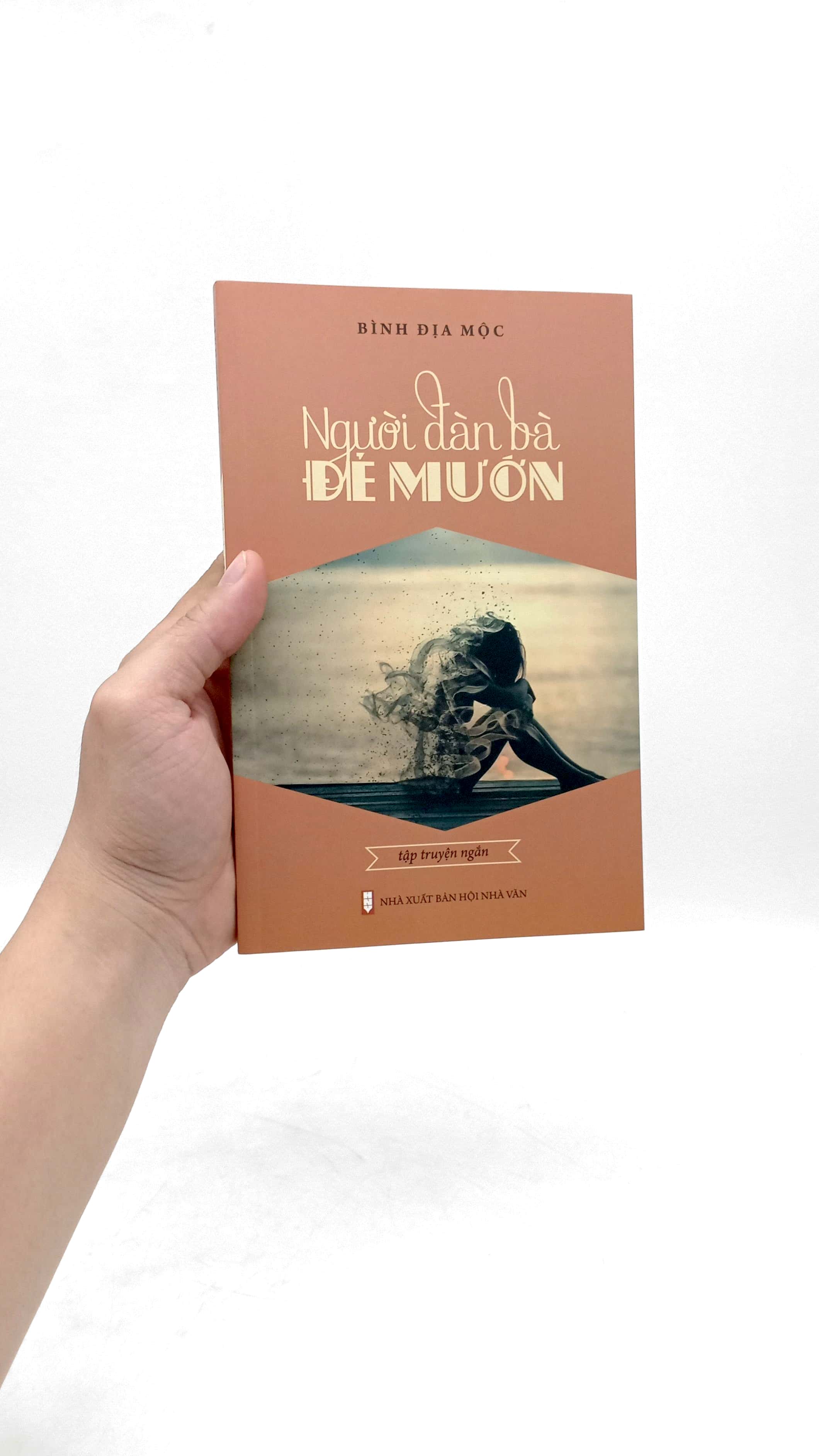 người đàn bà đẻ mướn - Ảnh 7