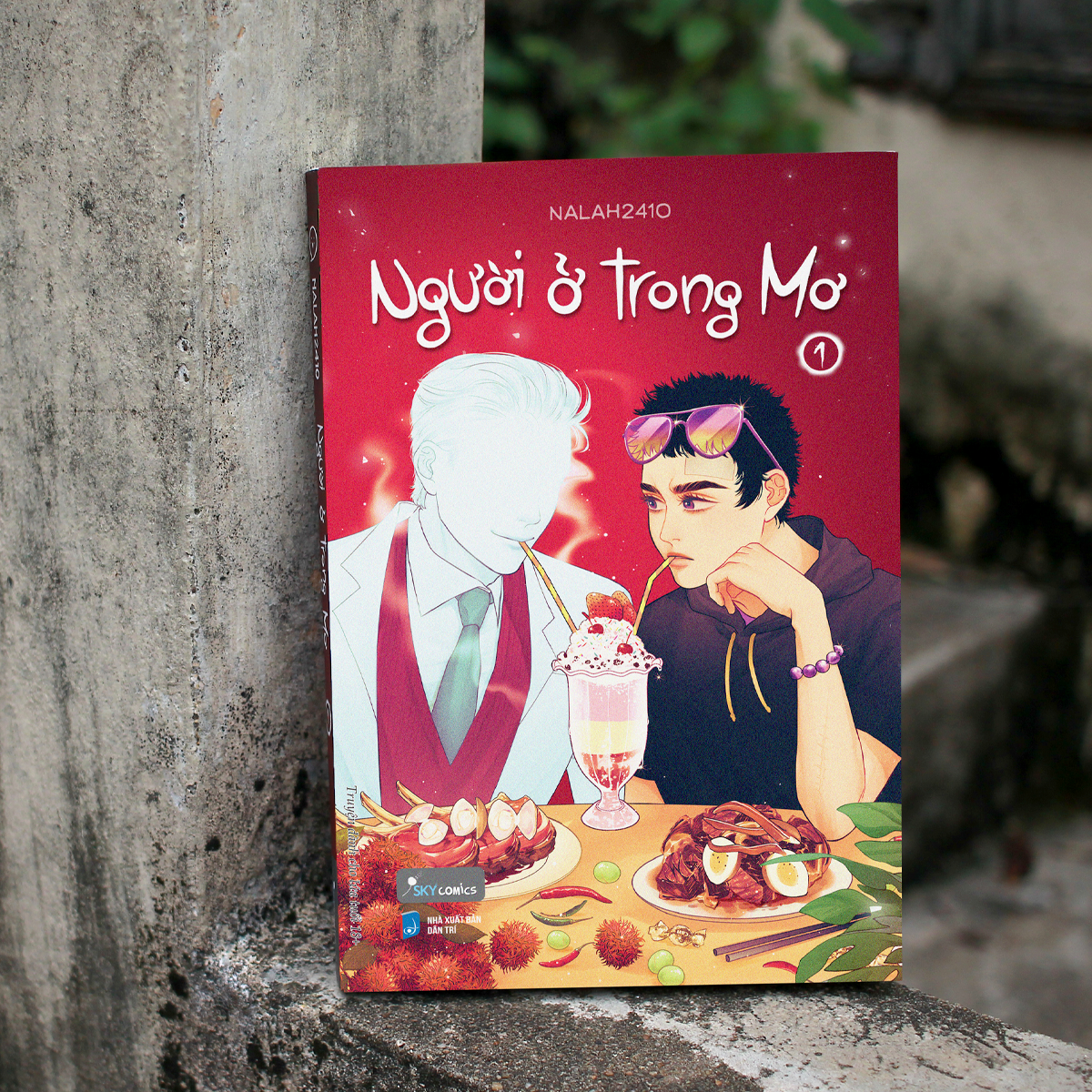 người ở trong mơ - tập 1 - tặng kèm bookmark bồi cứng - Ảnh 3