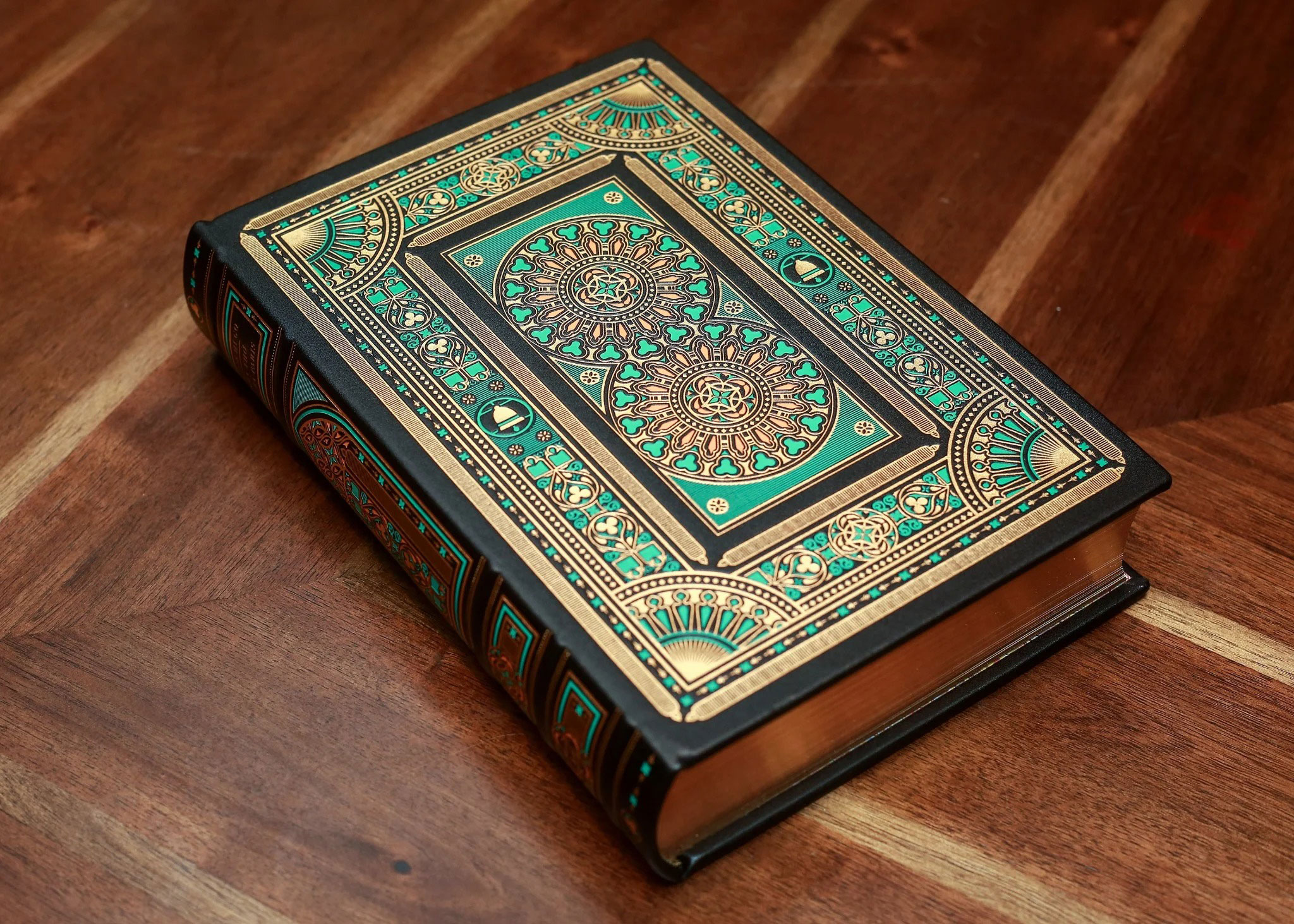 nhà thờ đức bà paris - ấn bản giới hạn - bìa da microfiber (mẫu bìa giao ngẫu nhiên) - Ảnh 14