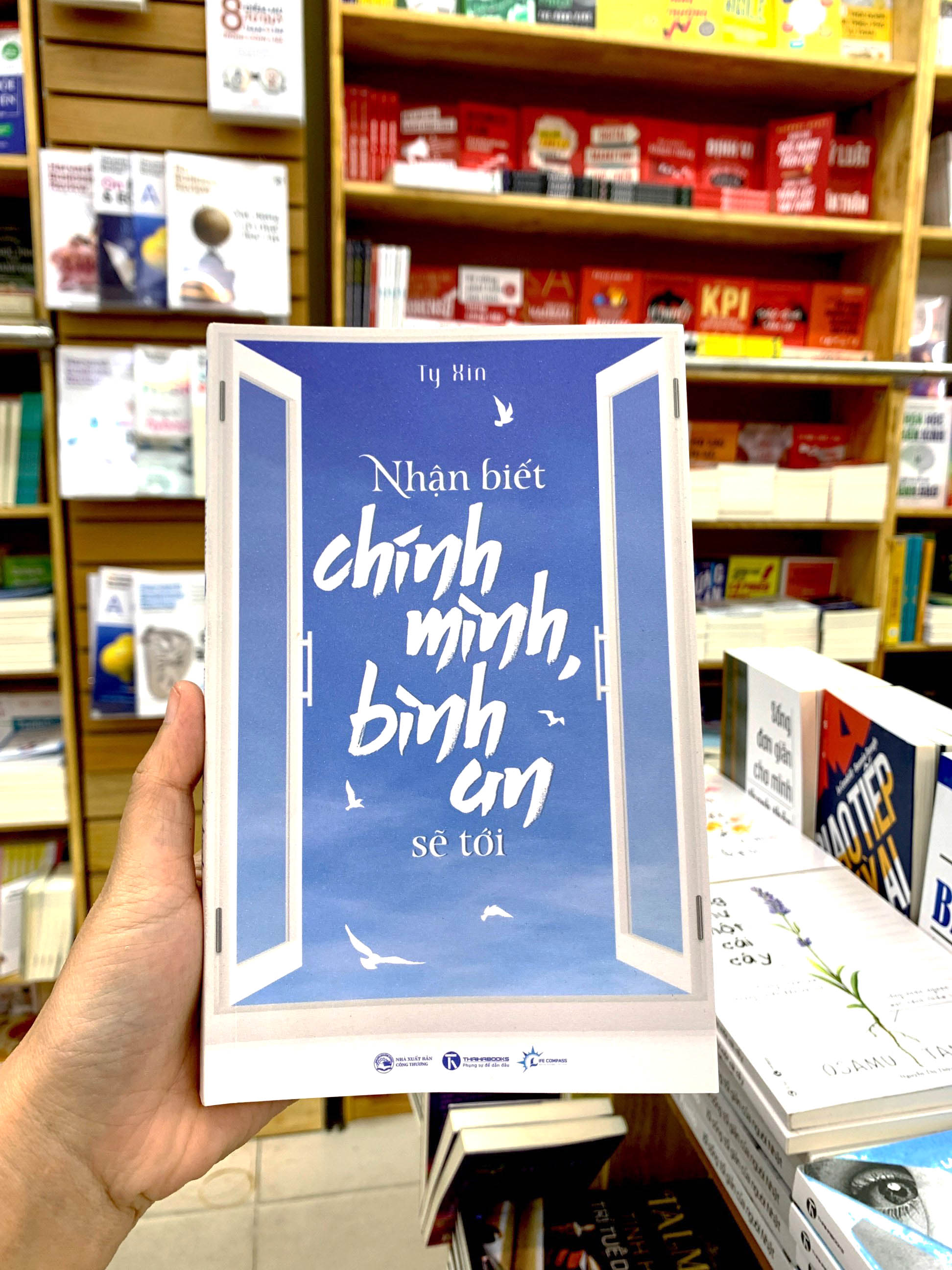 nhận biết chính mình bình an sẽ tới - Ảnh 10