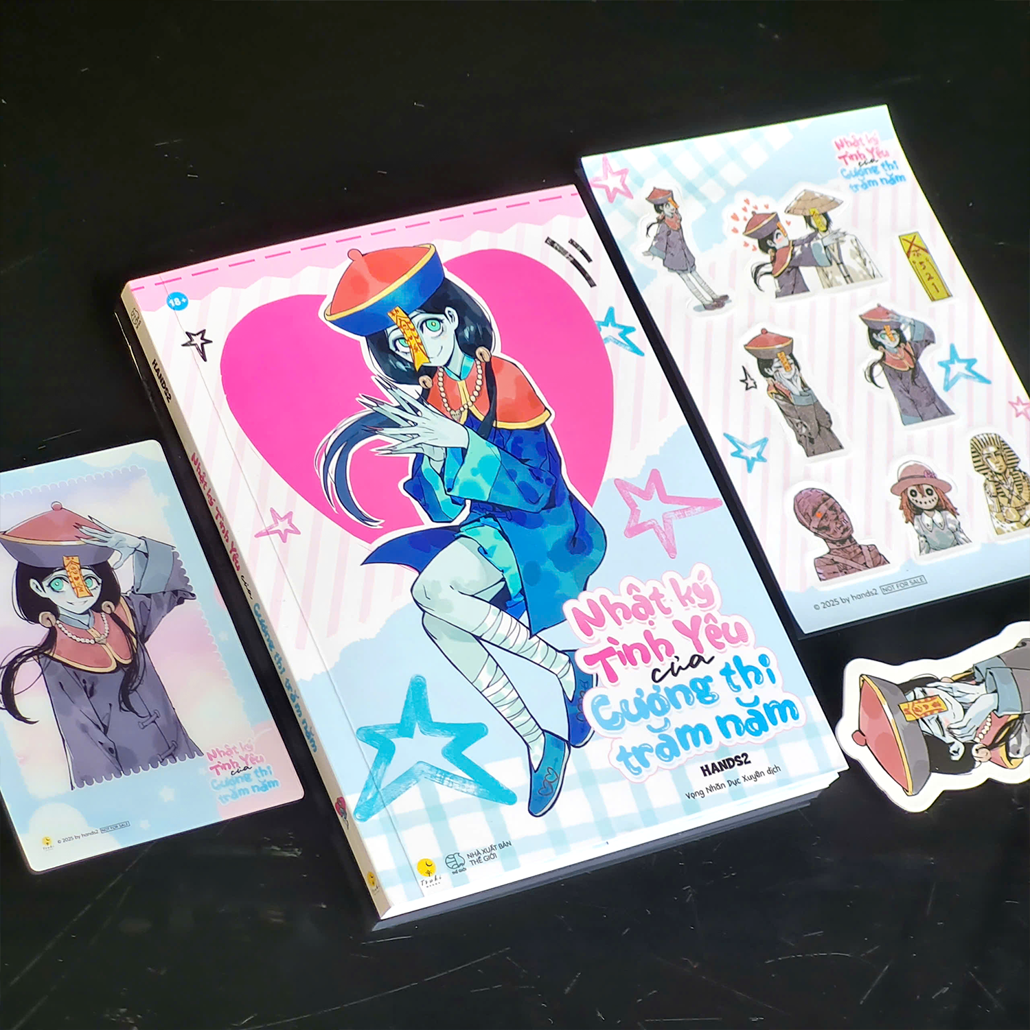 Nhật Ký Tình Yêu Của Cương Thi Trăm Năm - Bản Đặc Biệt - Tặng Kèm Bookmark + Sticker Cán Kim Tuyến + Polaroid PVC - Ảnh 4