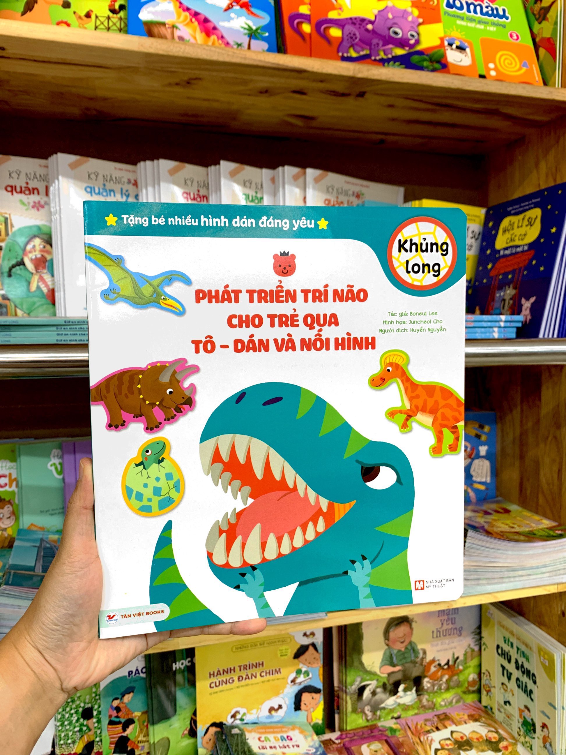 phát triển trí não cho trẻ qua tô-dán và nối hình - khủng long - Ảnh 8