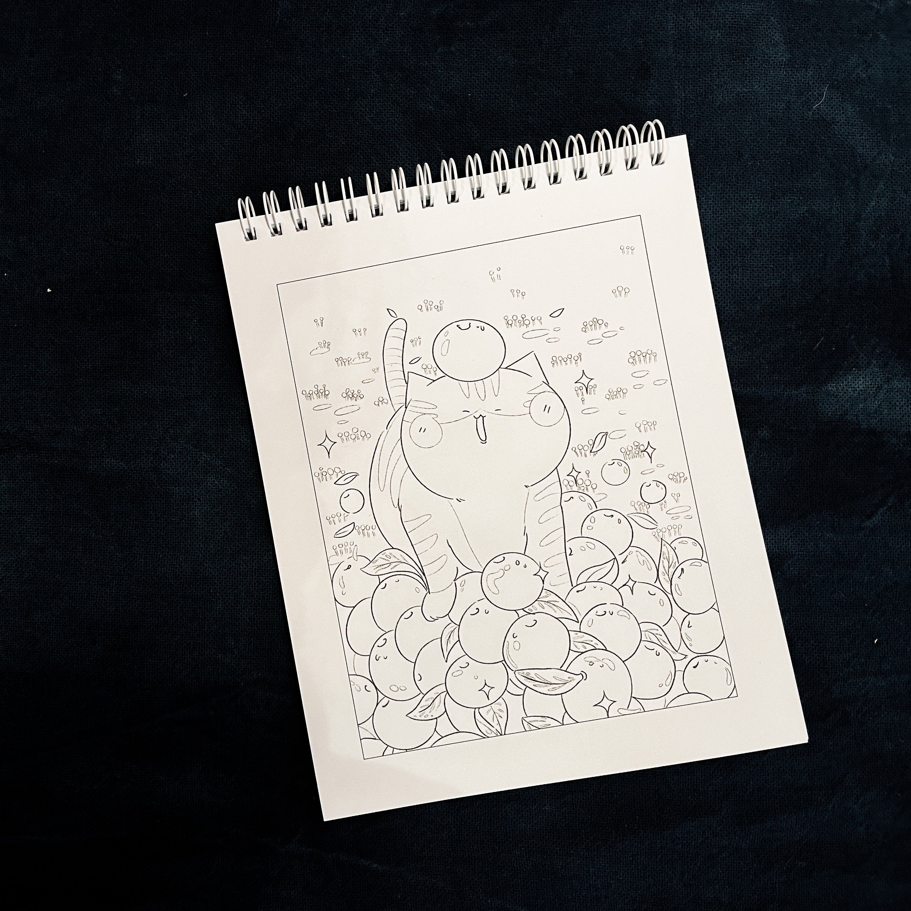 Qua Lăng Kính Của Một Chú Mèo - Tô Màu Mùa Hè Rực Rỡ - Tặng Kèm Set Sticker - Ảnh 8