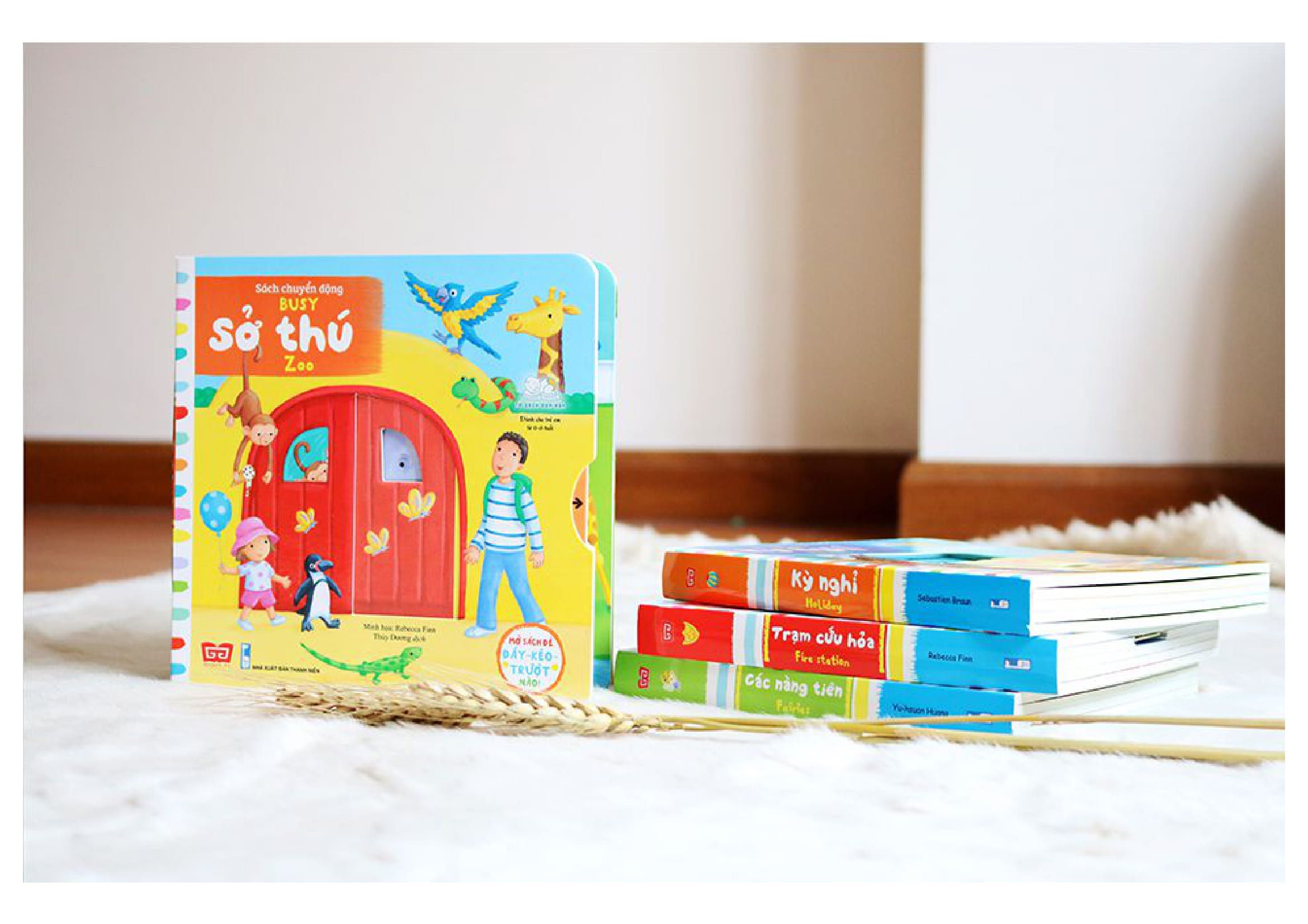 sách chuyển động - busy - zoo - sở thú - Ảnh 2
