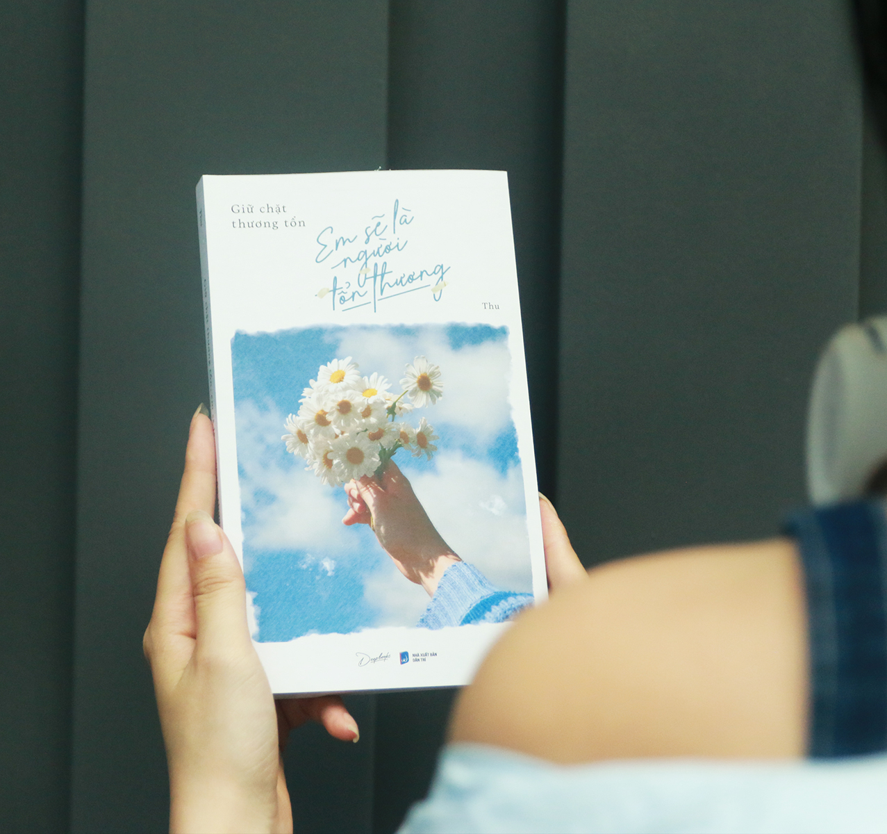 [Sách Đồng Giá 40K] Giữ Chặt Thương Tổn Em Sẽ Là Người Tổn Thương - Ảnh 6